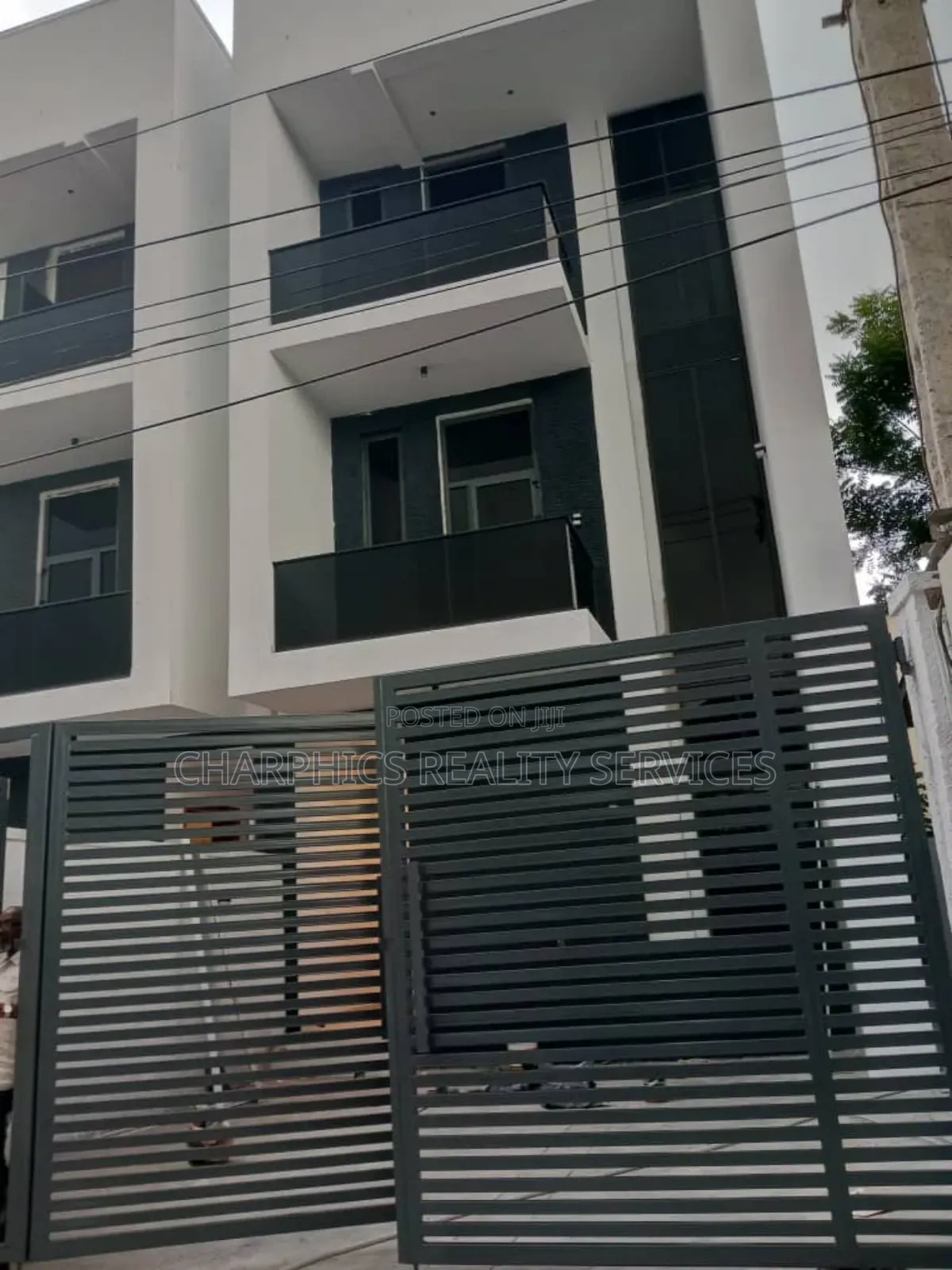 4bdrm Duplex in Adeniyi Jones for rent