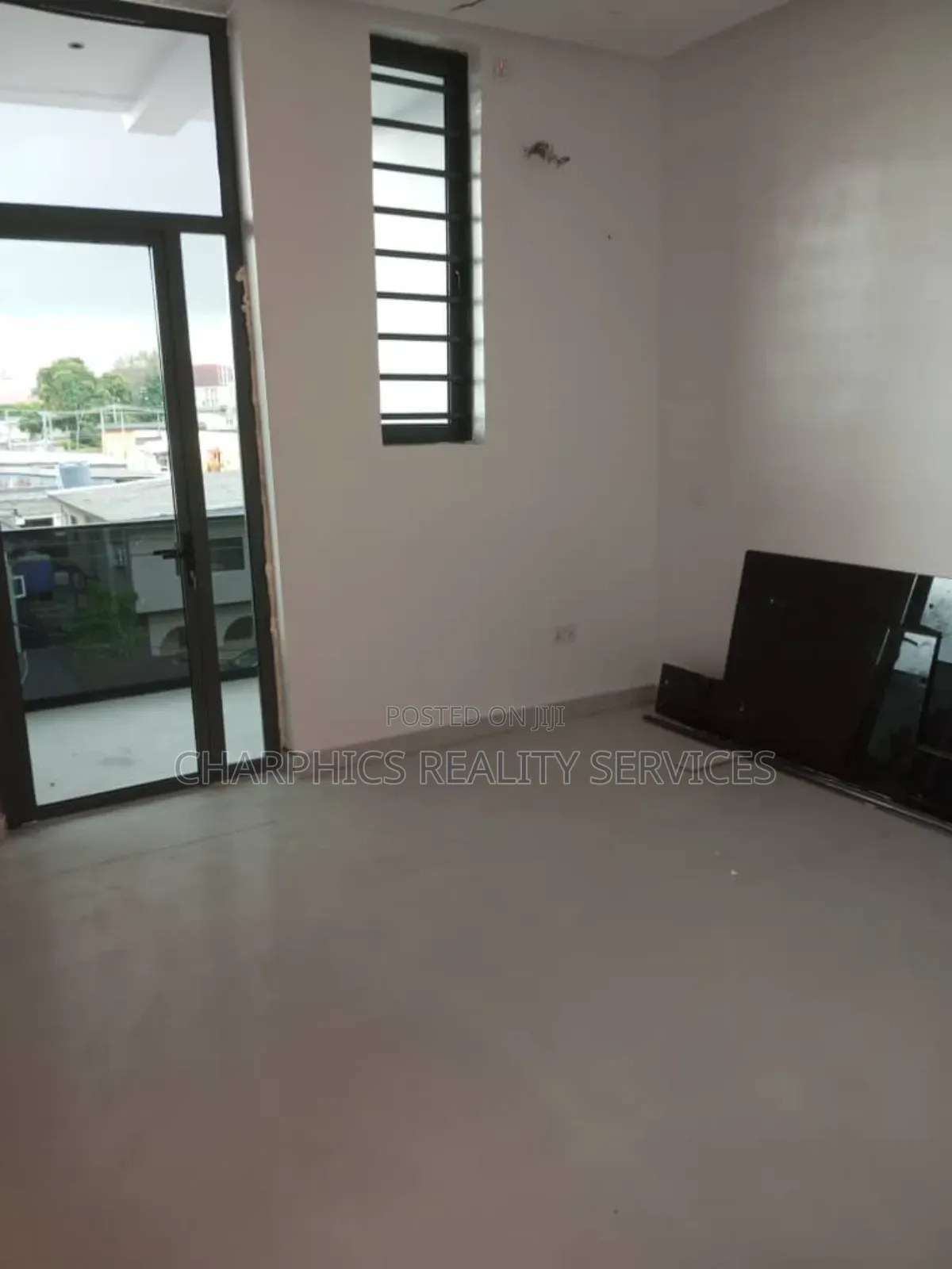 4bdrm Duplex in Adeniyi Jones for rent