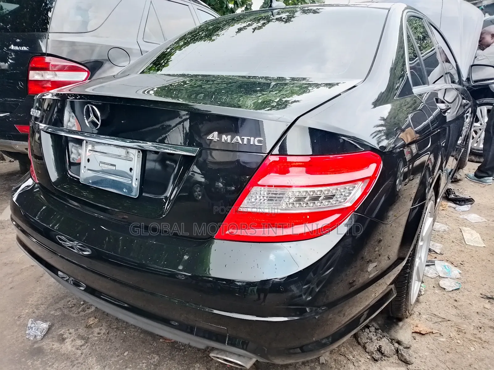 Mercedes-Benz C300 Luxury 4Matic Sedan AWD (3.0L 6cyl 7A) 2011 Black
