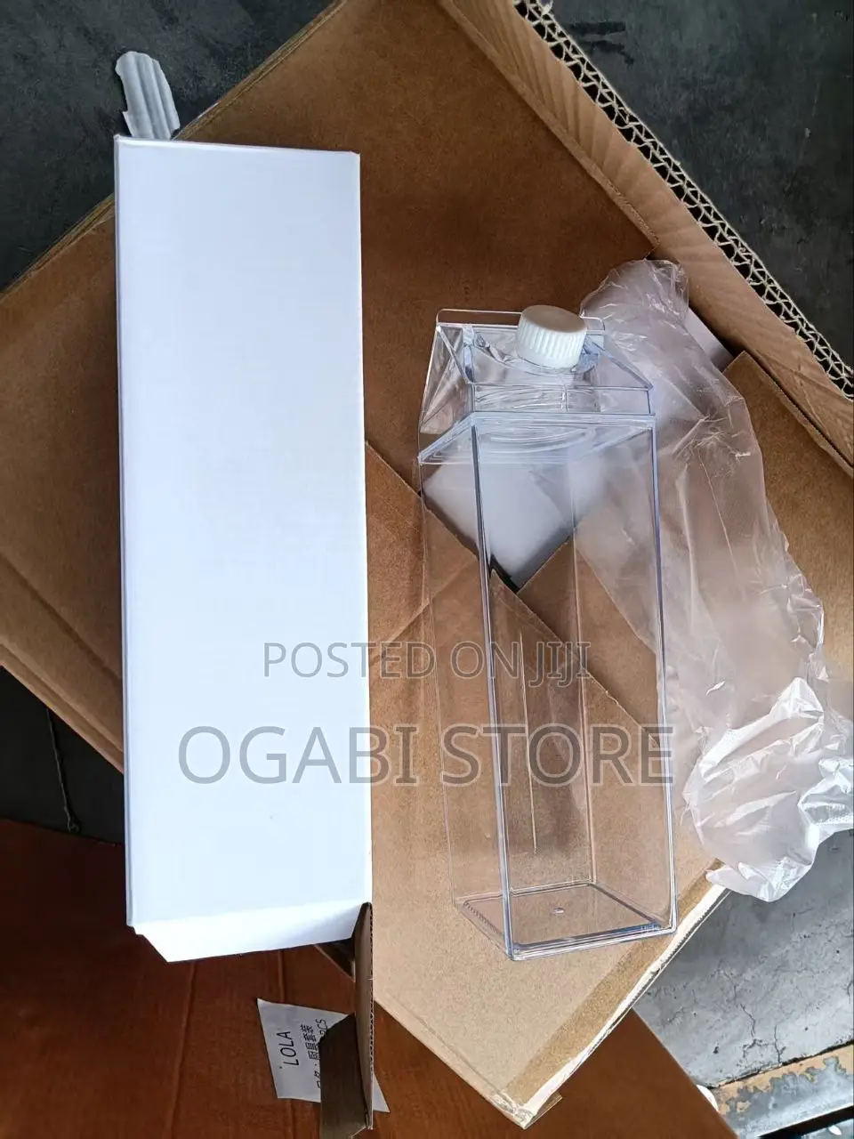 Acrylic Milk/Juice Storage Container – 1000ml
