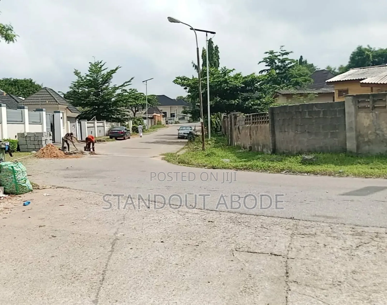 4bdrm Duplex in Life Camp for sale