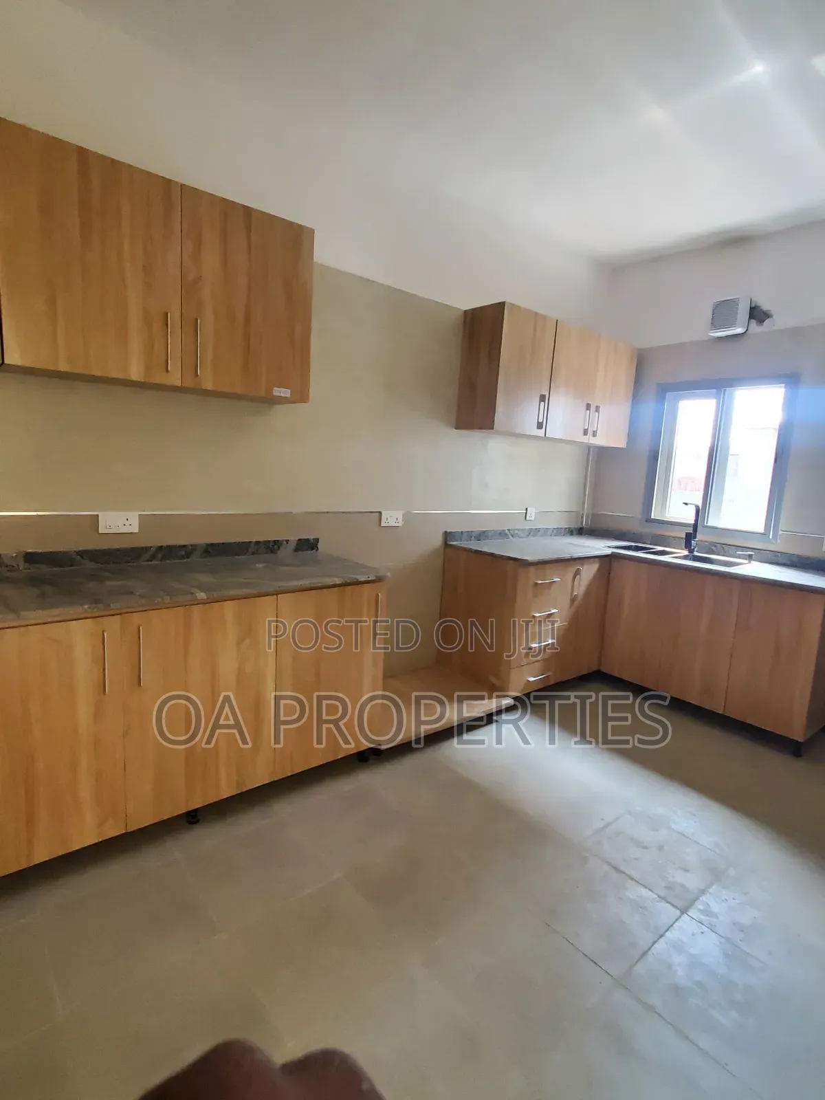 3bdrm Duplex in Rotimi Williams, Ibadan for rent