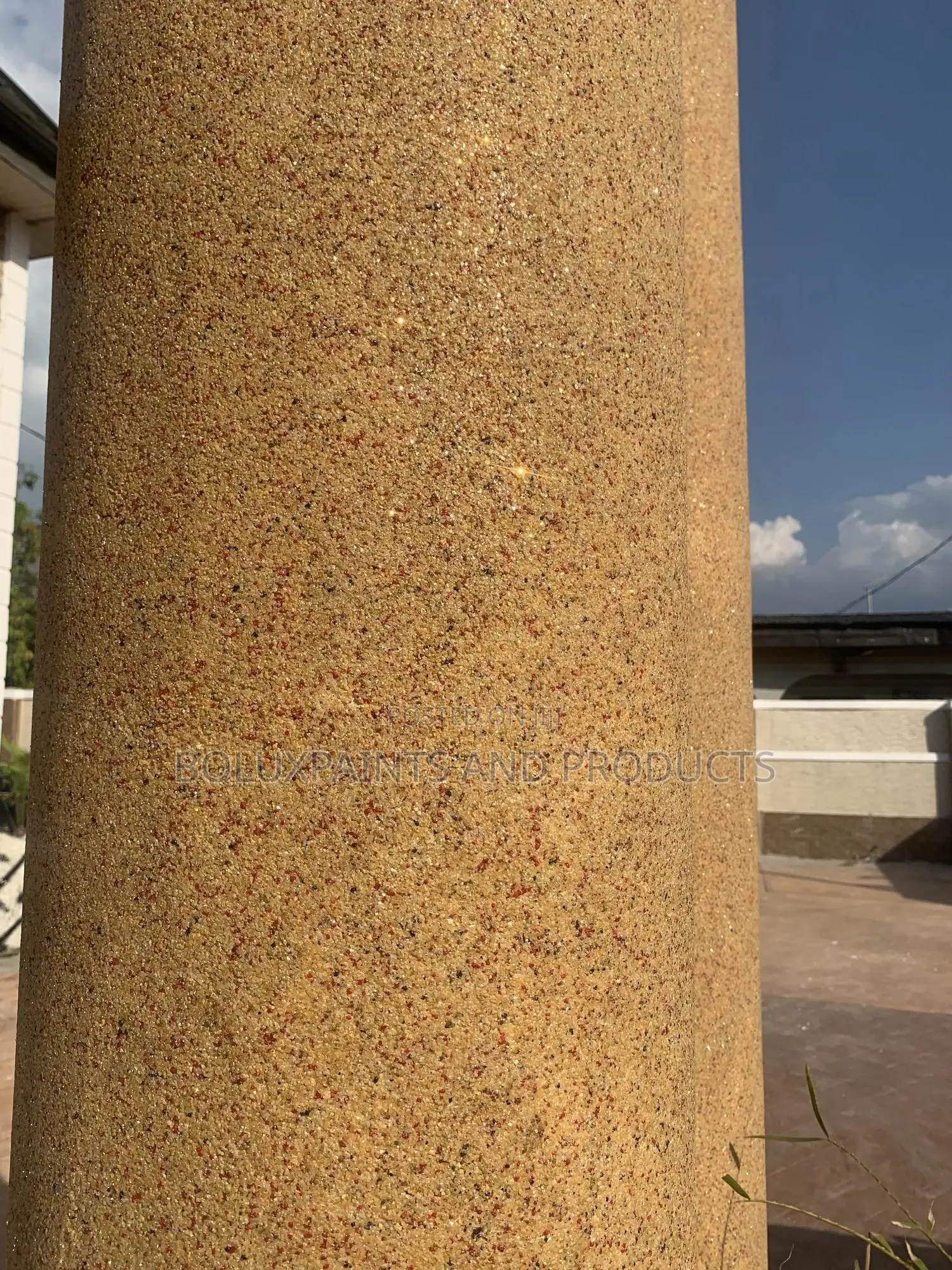 Ultra Sandtex And Marble Trowel.