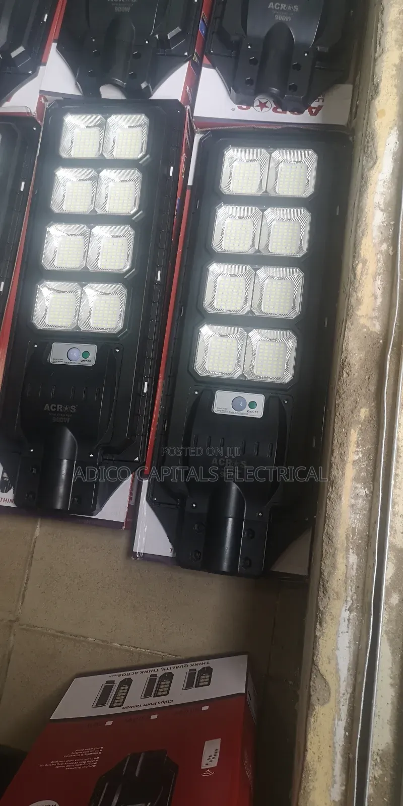 Super Bright Solar Street Light