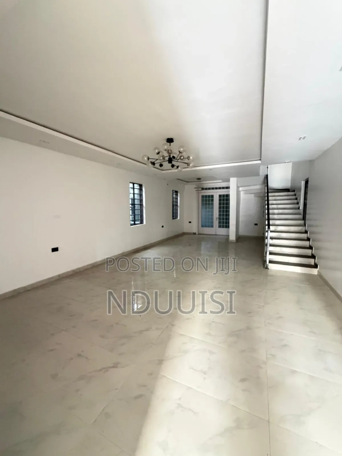 5bdrm Duplex in Ologolo for sale