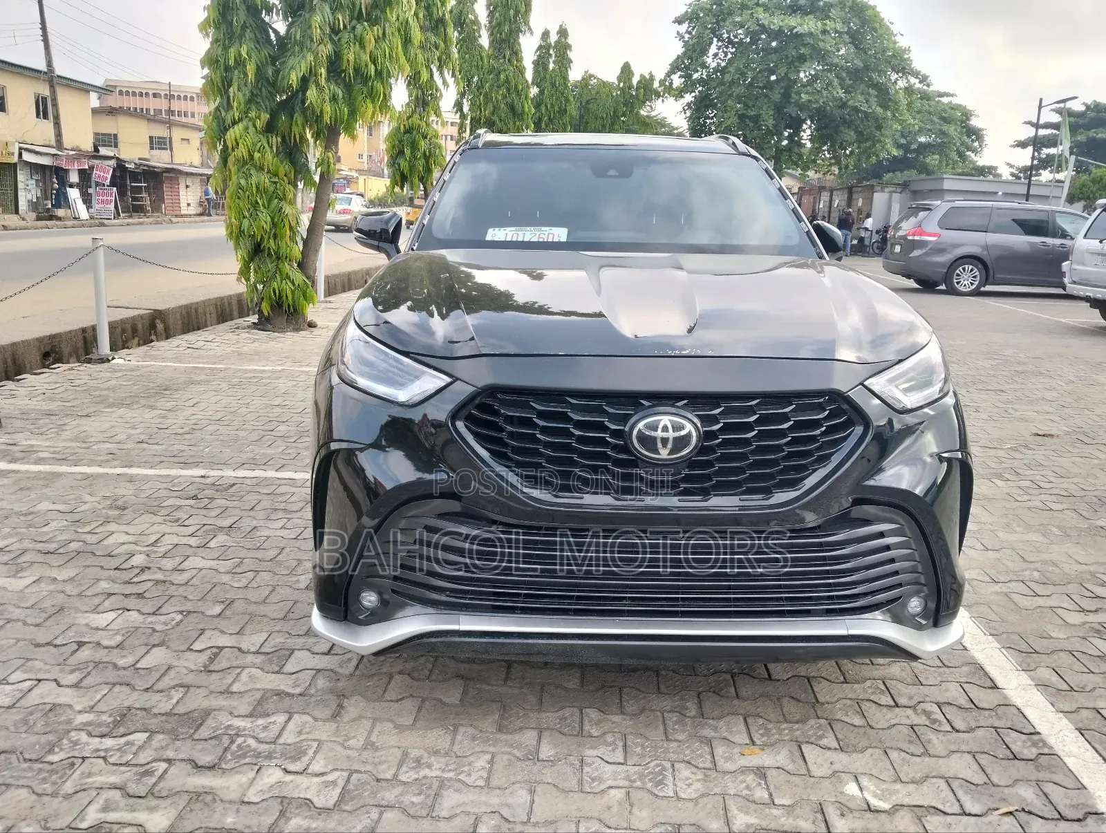 Toyota Highlander XSE 2022 Black