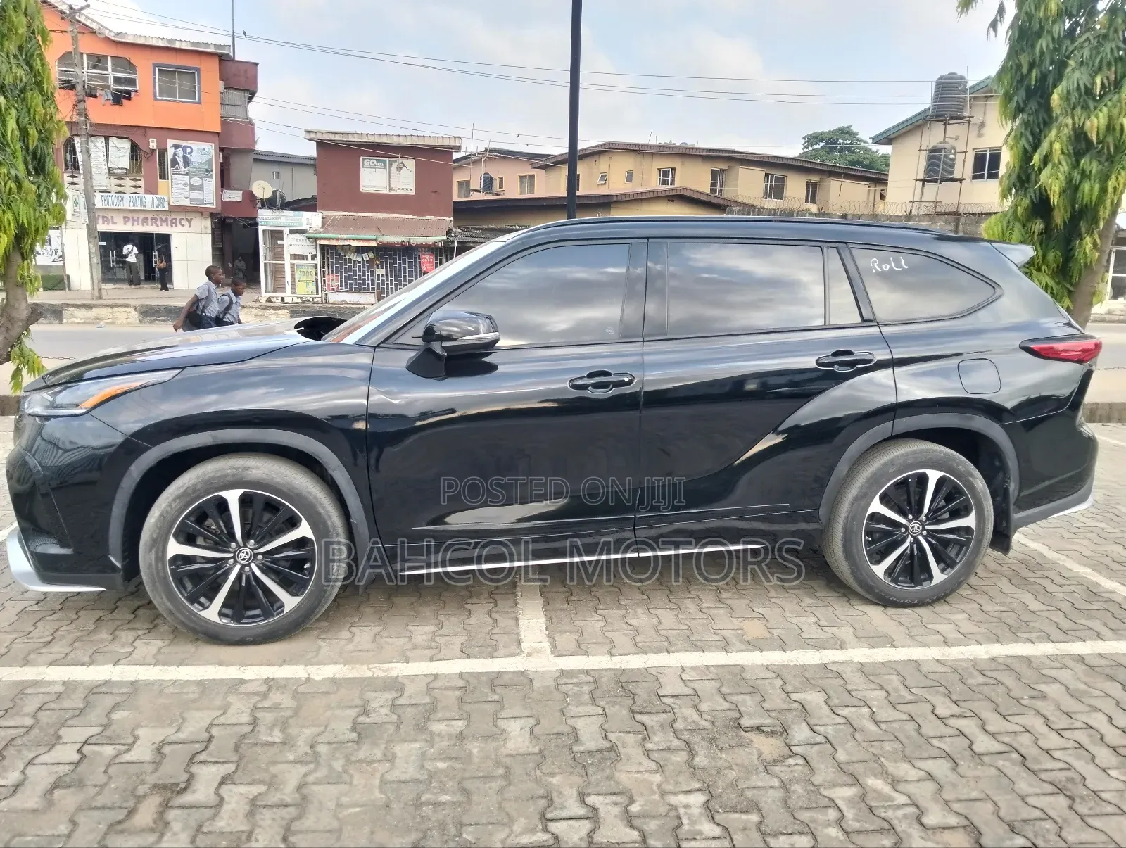 Toyota Highlander XSE 2022 Black