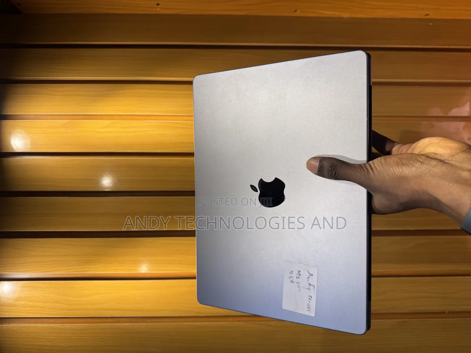 Laptop Apple MacBook Pro 2023 M2 Pro 16GB HDD+SSD 512GB