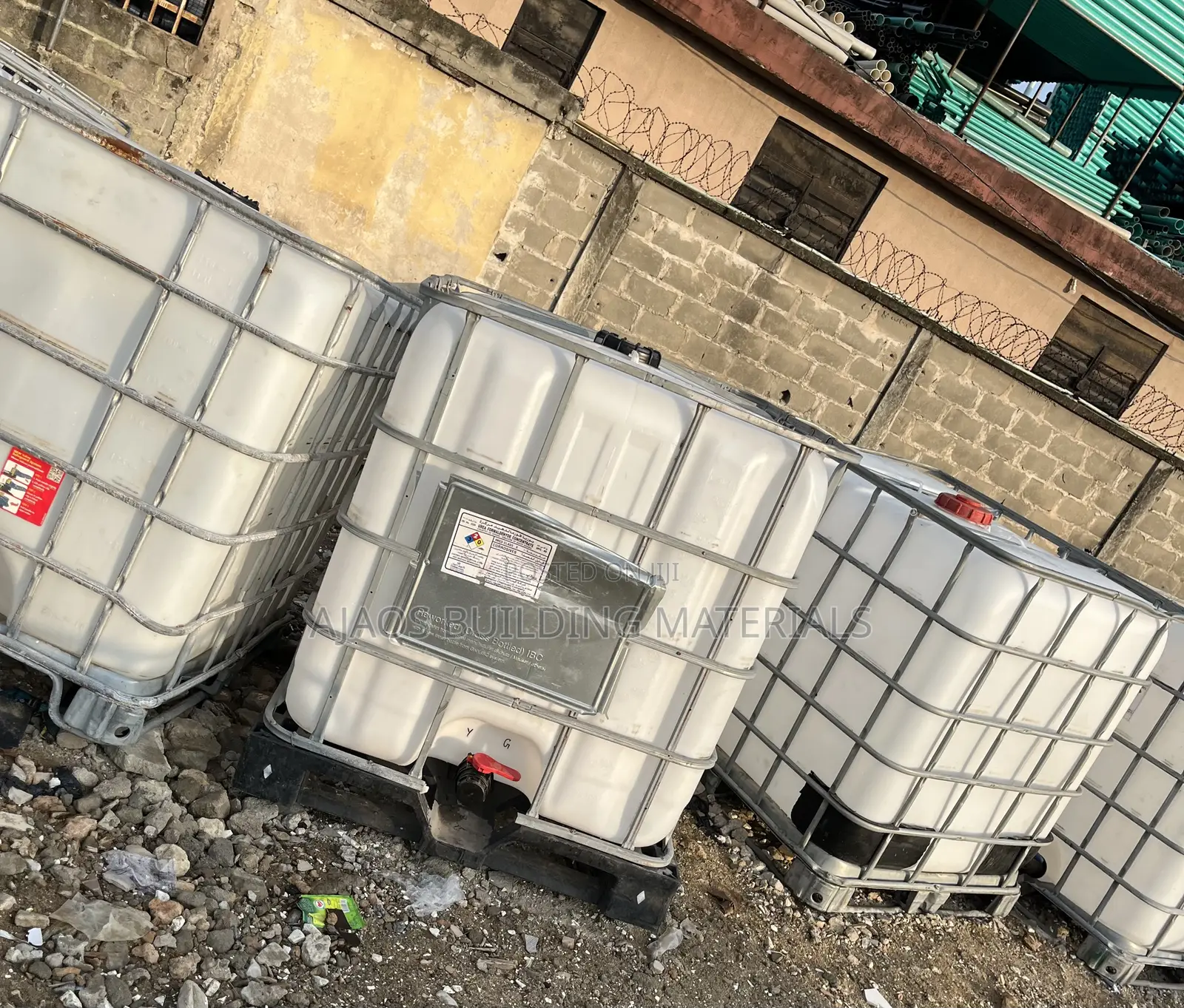 1000 Liters White Tank