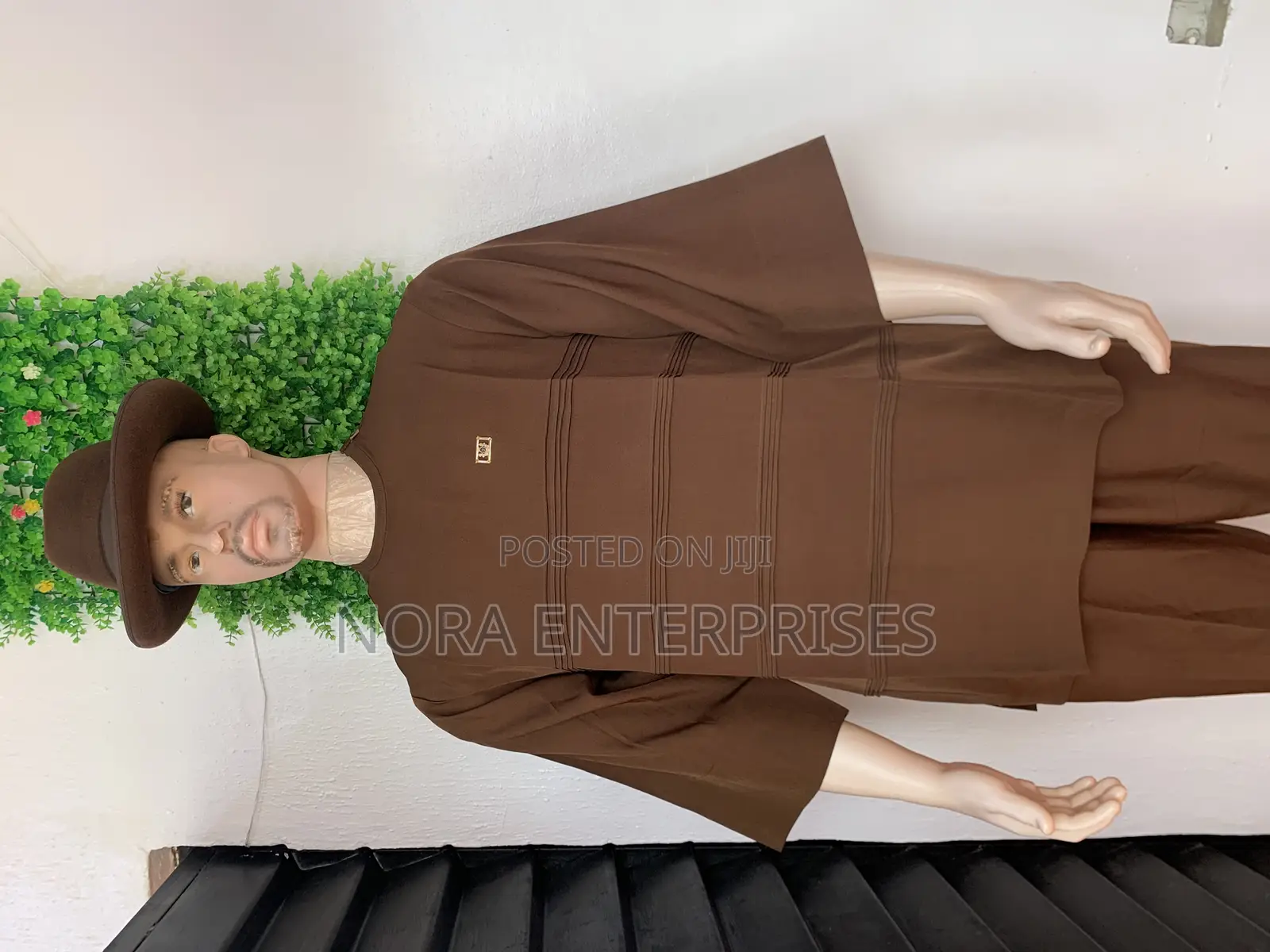 Elegant Two-Piece Senator Outfit