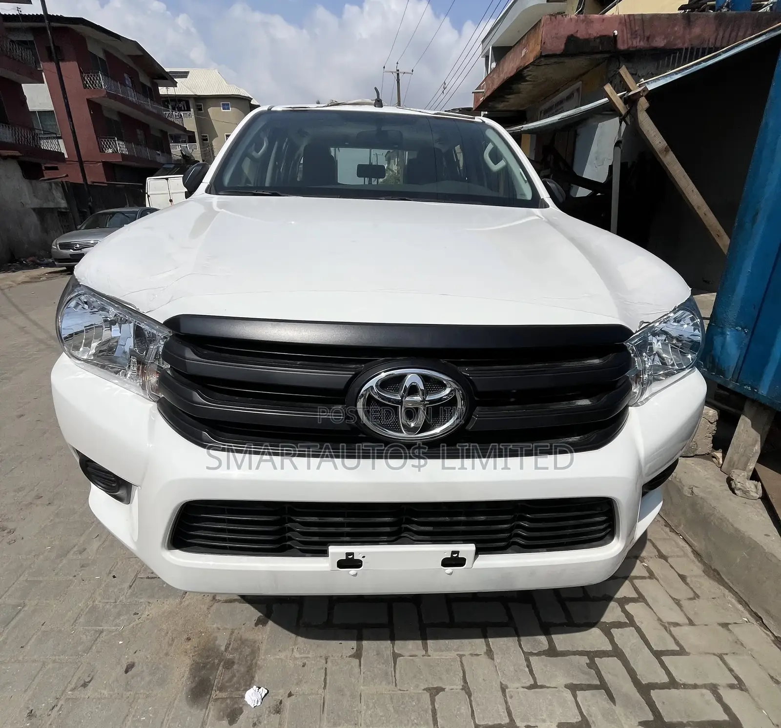 New Toyota Hilux 2024 White