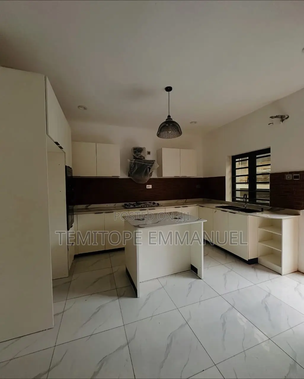 Furnished 5bdrm Duplex in Gbagada, Lagos for sale