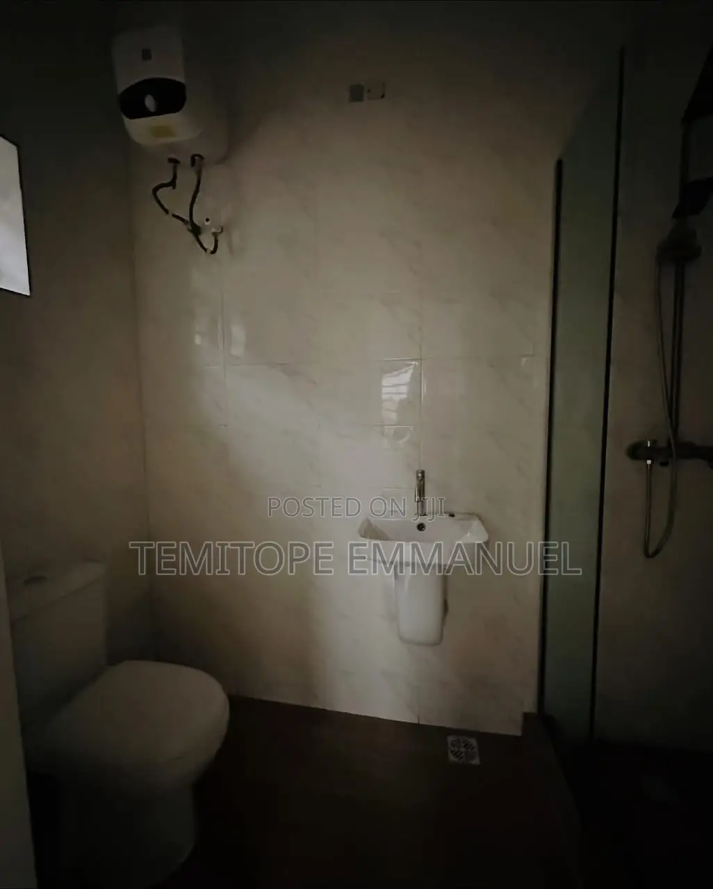 Furnished 5bdrm Duplex in Gbagada, Lagos for sale