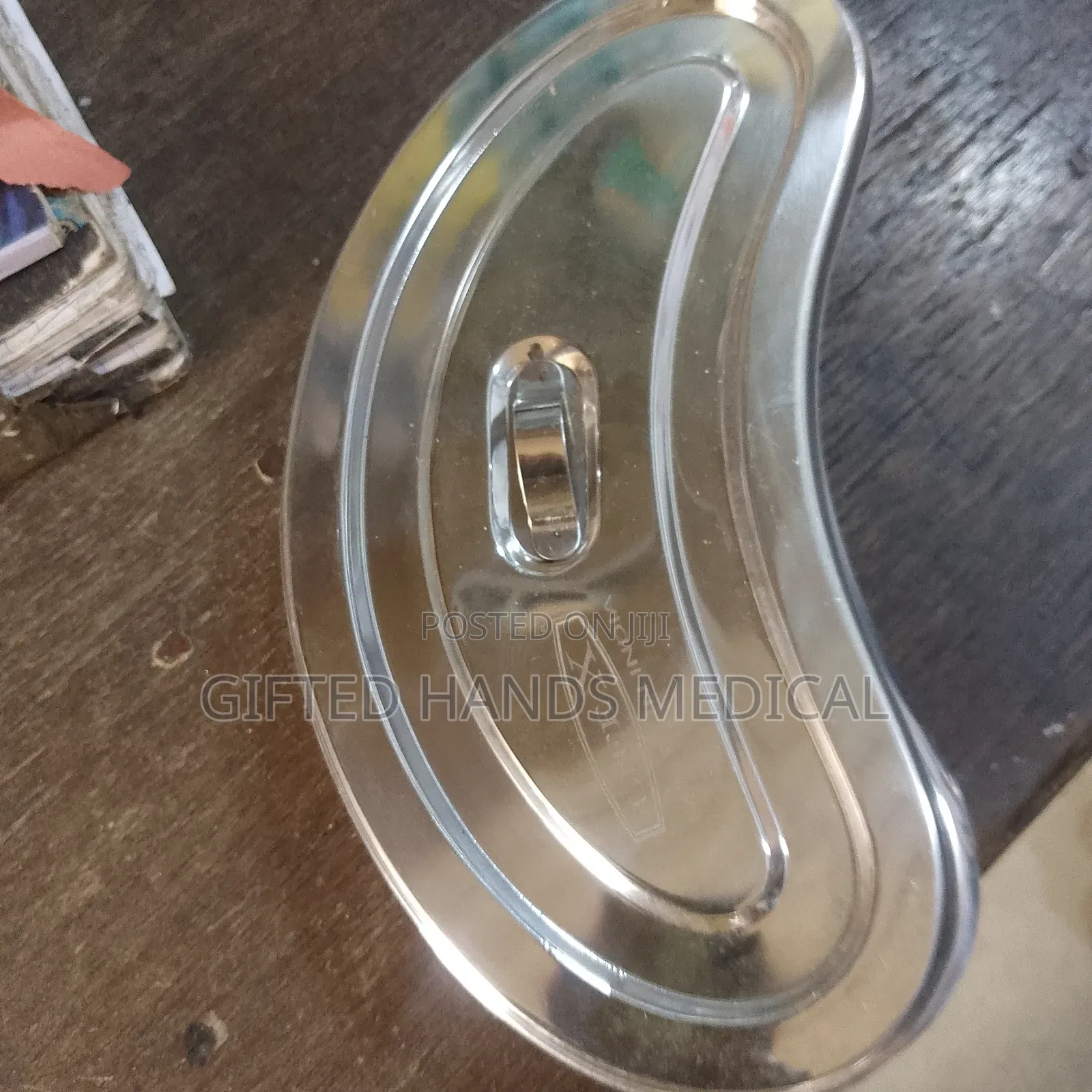 Kidney Dish