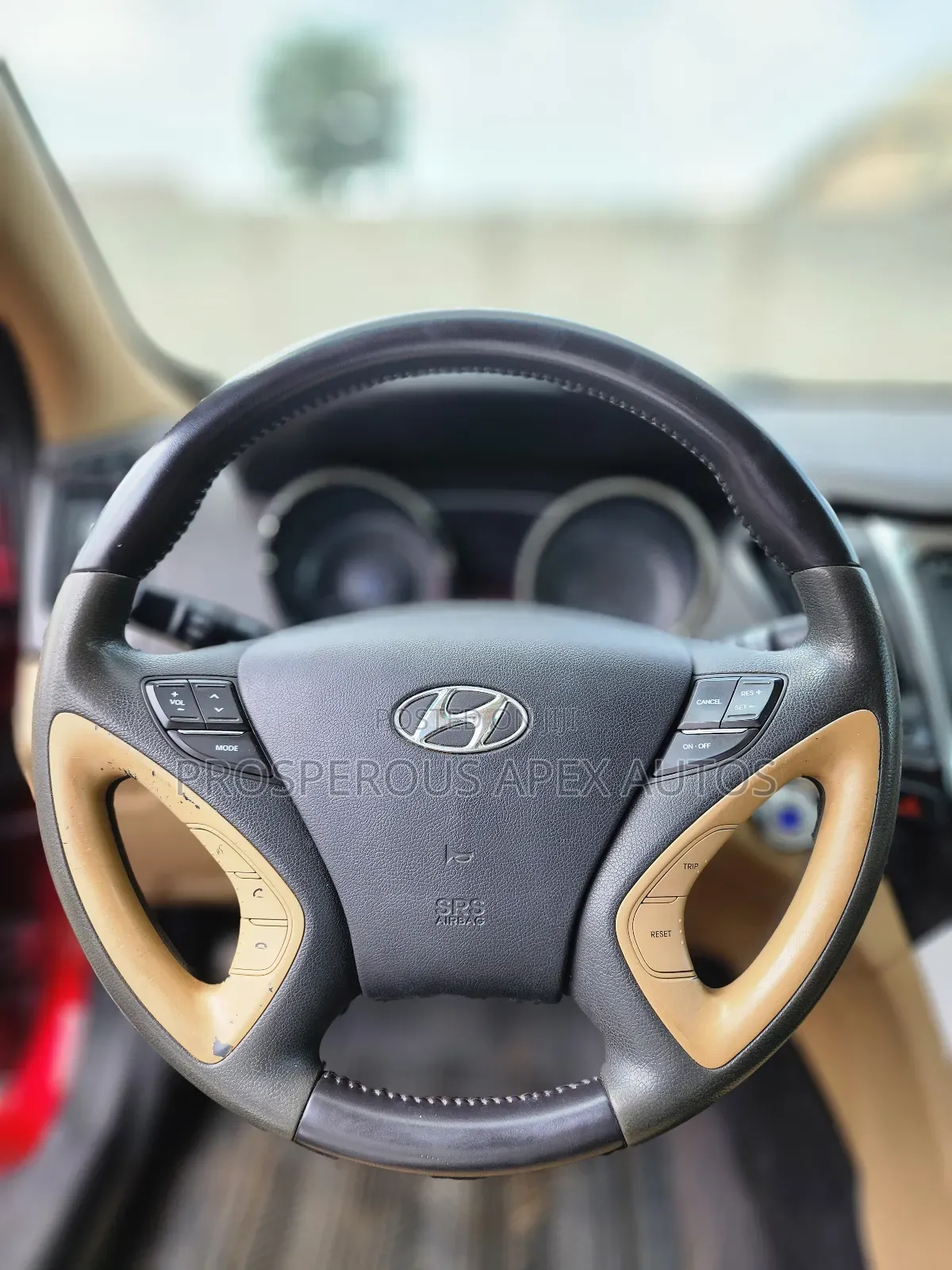 Hyundai Sonata Limited Sedan FWD (2.4L 4cyl 6A) 2012 Red