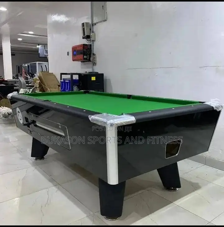 Deluxe 7ft British Coin Pool Table With Accessories ( Foreign )