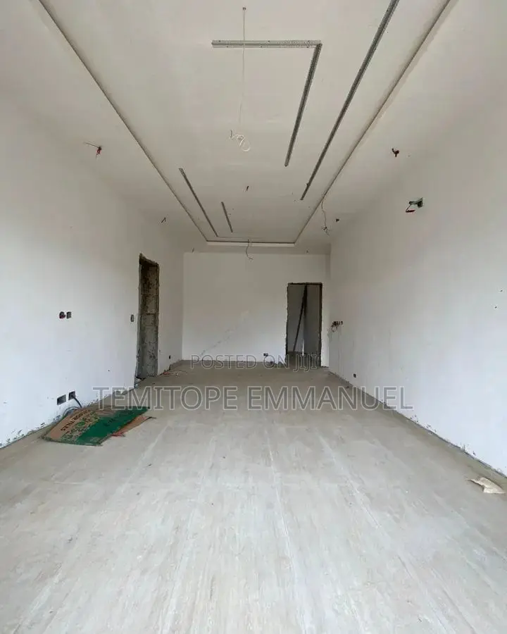 Furnished 3bdrm Apartment in Ikeja Gra for sale