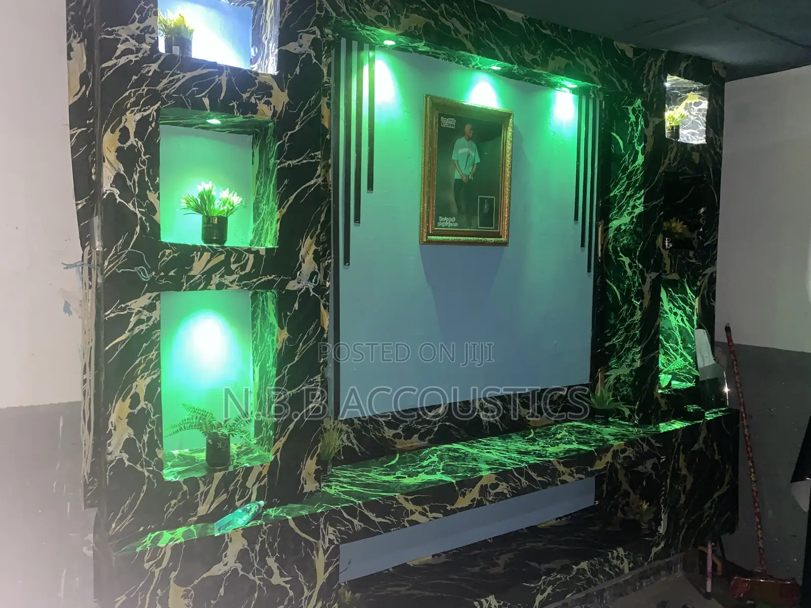 Wallpaper and Painting