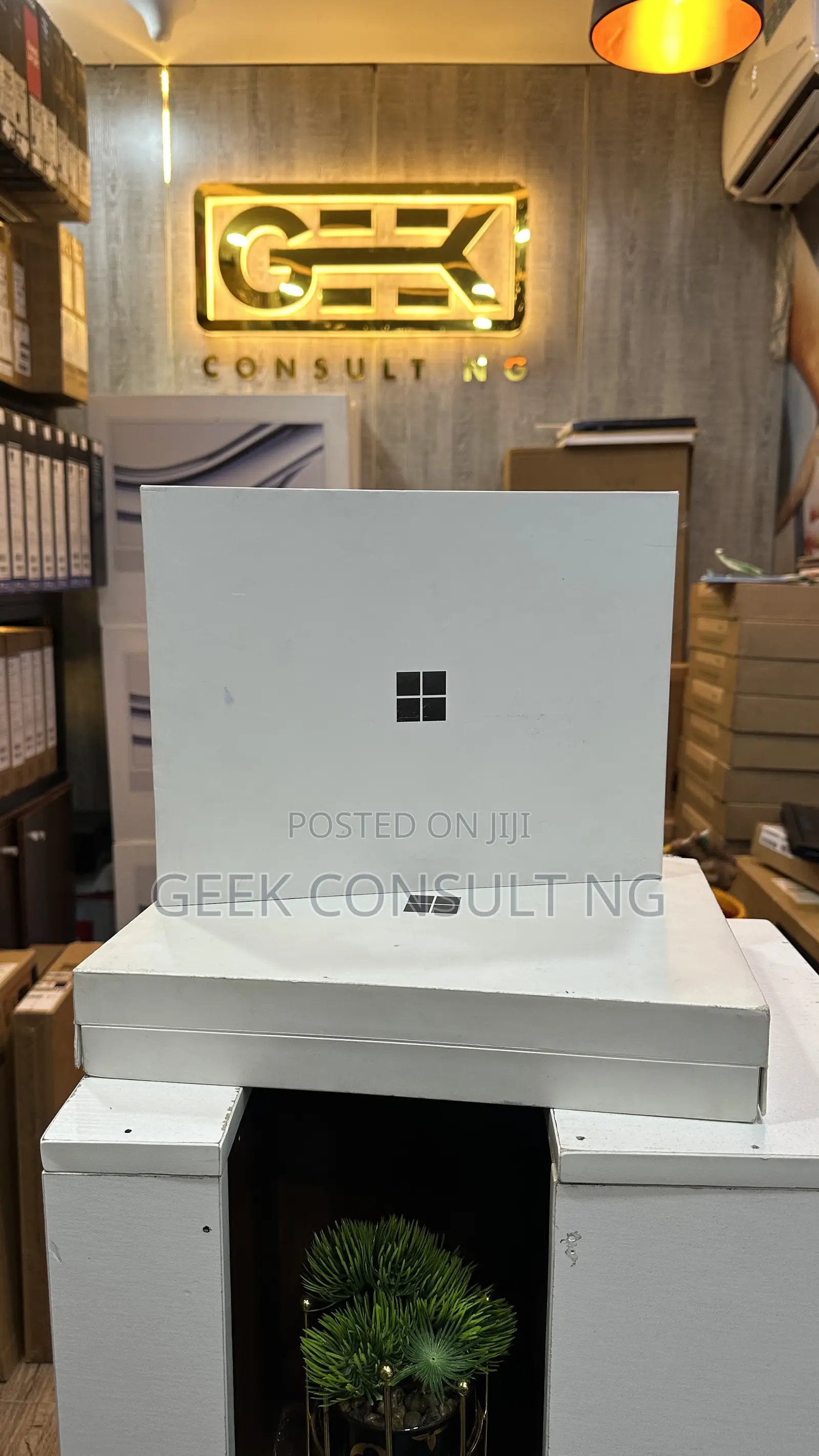 New Microsoft Surface Laptop 7 16GB Qualcomm Snapdragon X Plus 512GB