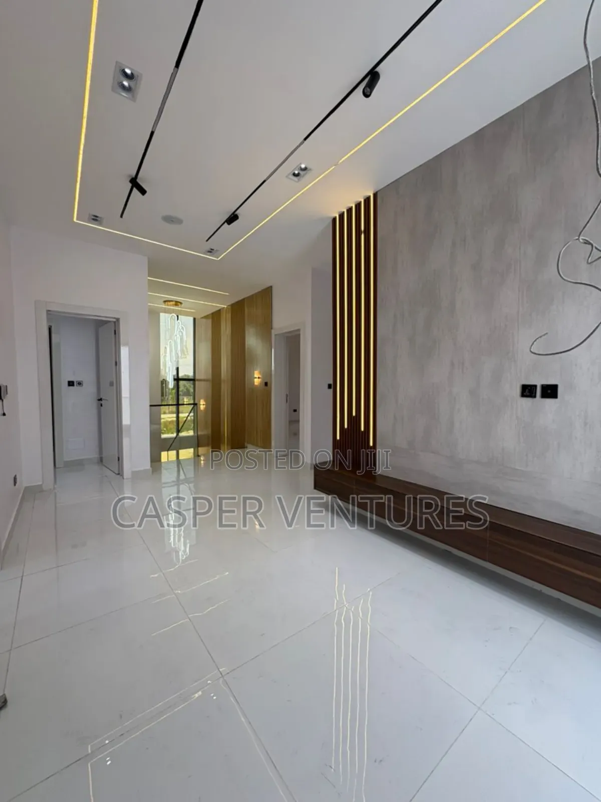 5bdrm Duplex in Conservation, Lekki Expressway for sale