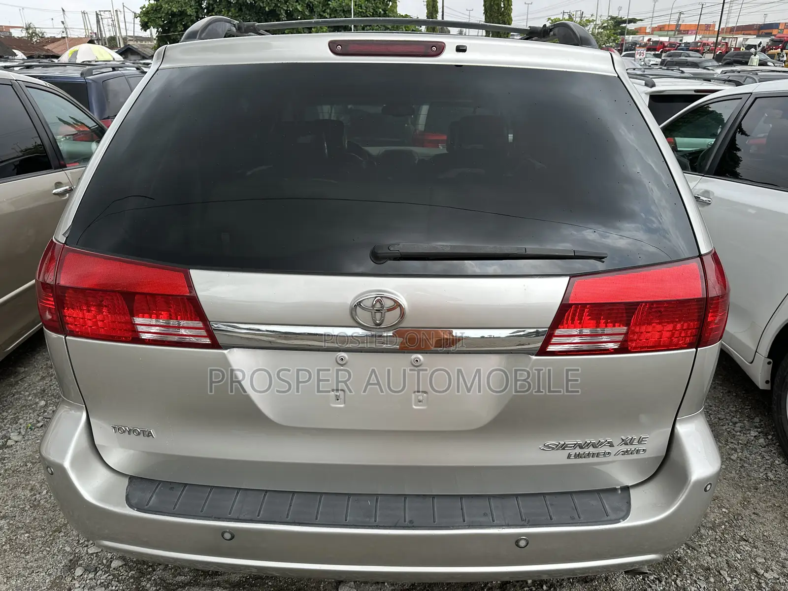 Toyota Sienna XLE Limited AWD (3.3L V6 5A) 2004 Silver