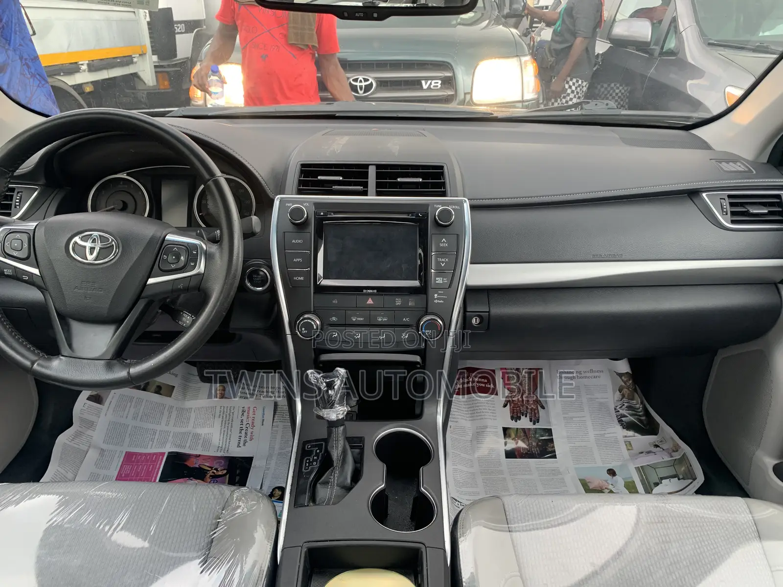 Toyota Camry SE 4dr Sedan (2.5L 4cyl 6A) 2016 Gray