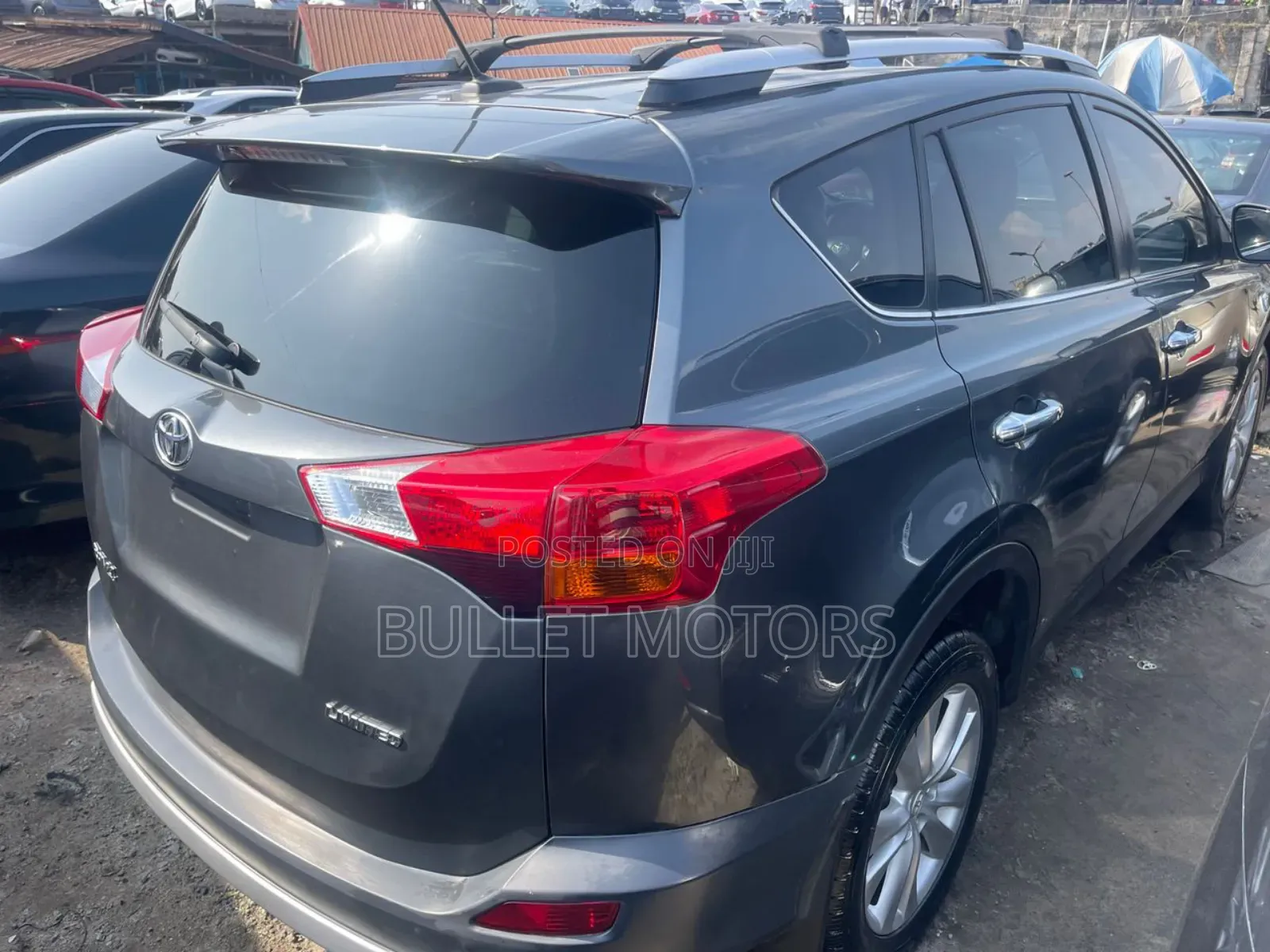 Toyota RAV4 Limited AWD (2.5L 4cyl 6A) 2017 Black