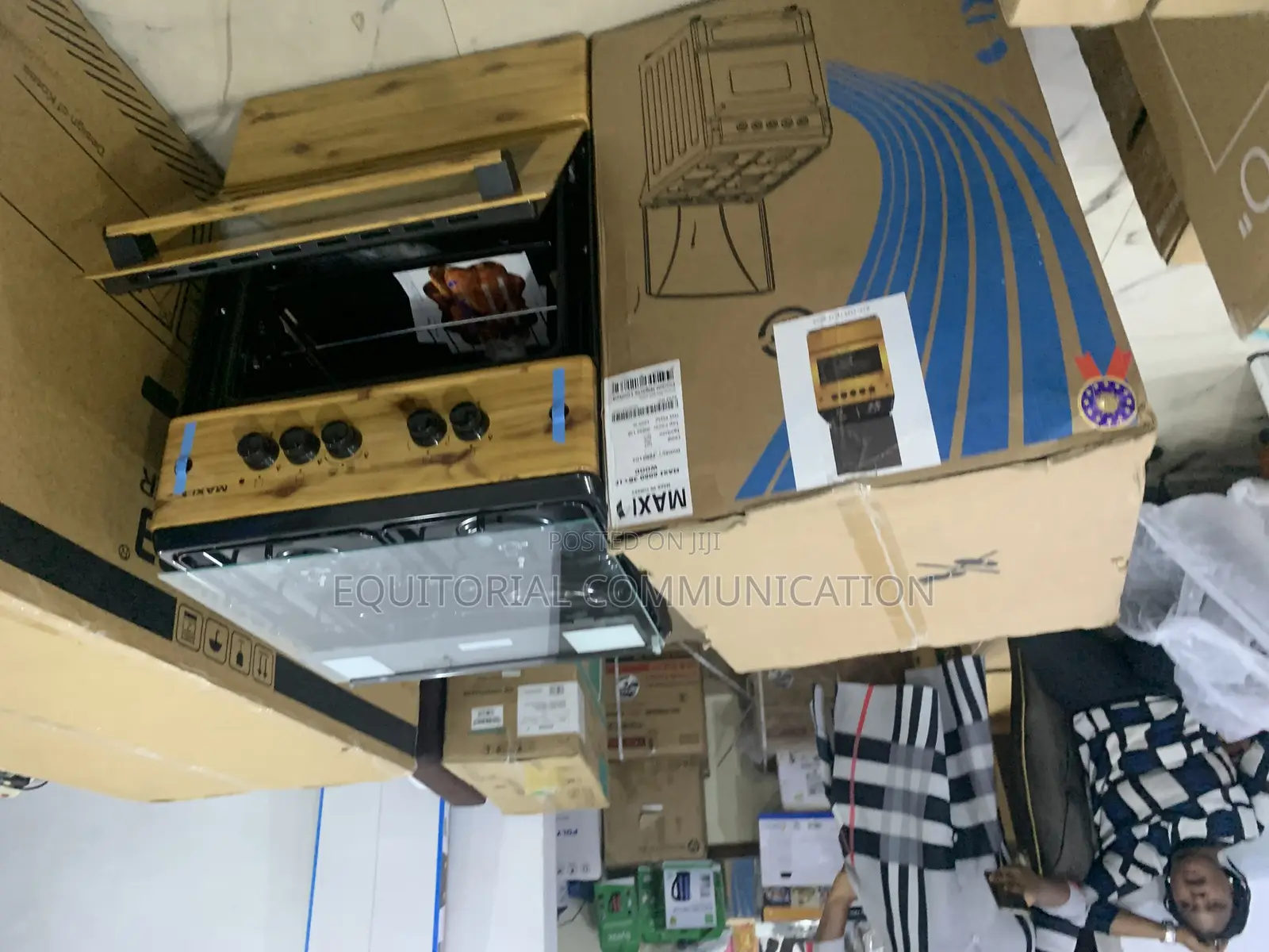 Maxi 6060 Gas Cooker – 3 Burners + 1 Hotplate Wood Finish