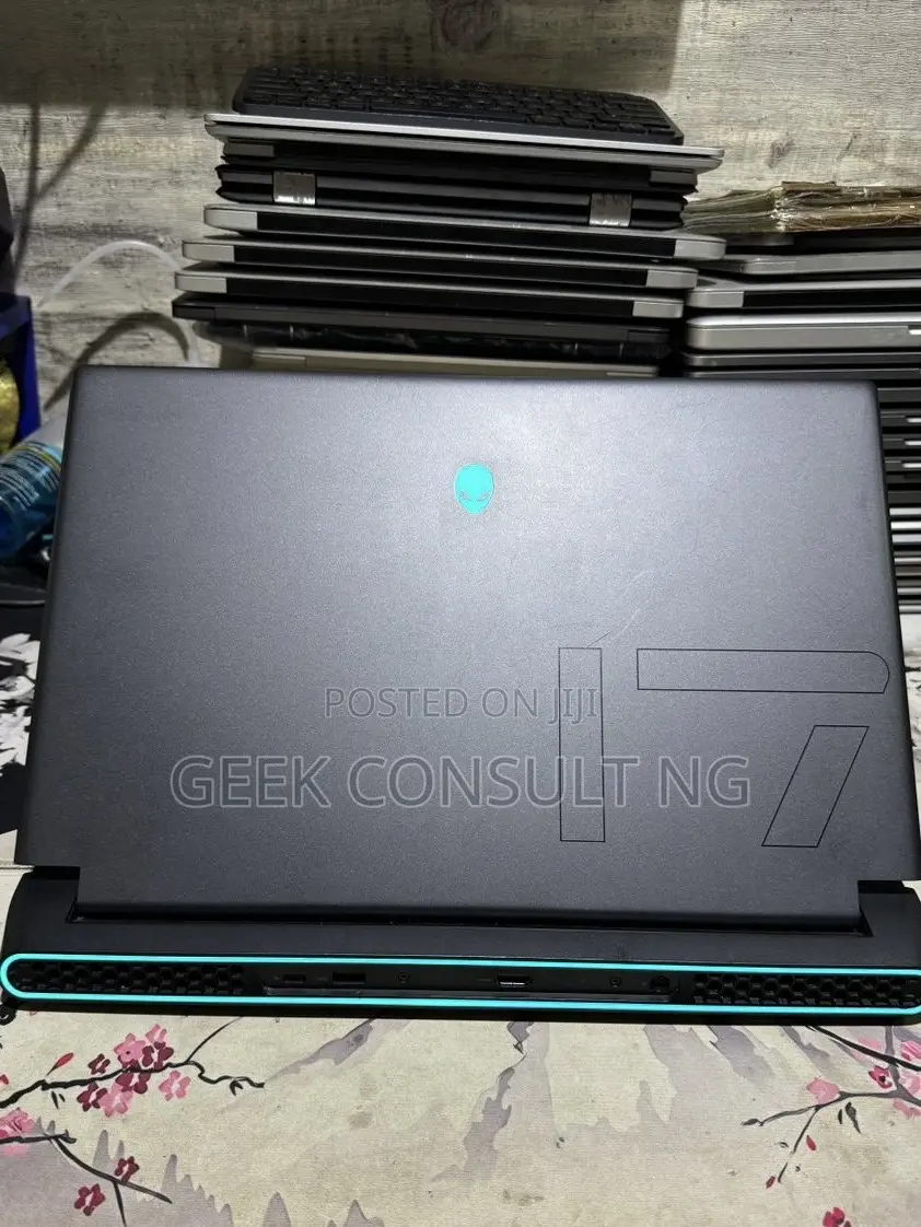 Laptop Dell Alienware M15 R4 16GB Intel Core i7 SSD 1T