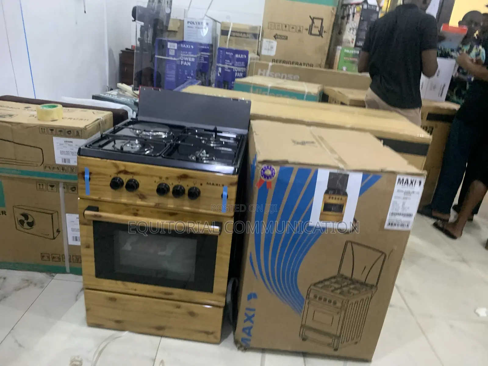 Maxi 6060 Cooker – Wood Finish + Electric Plate
