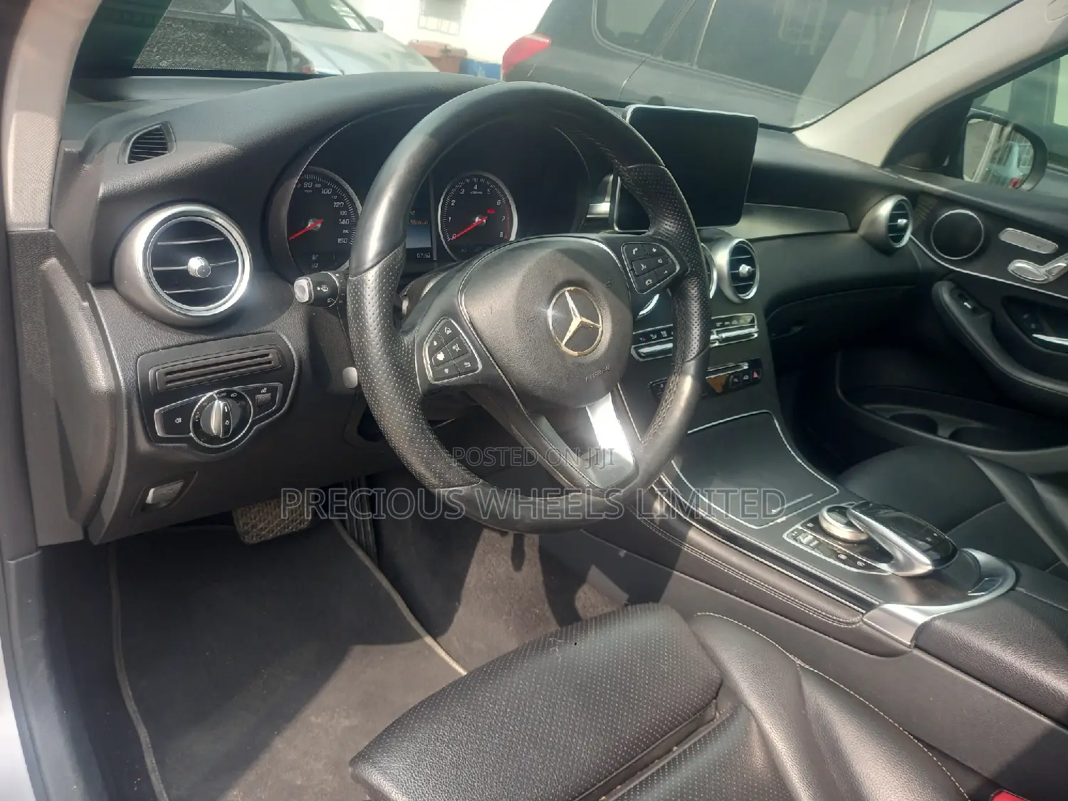 Mercedes-Benz GLC-Class 2016 Silver