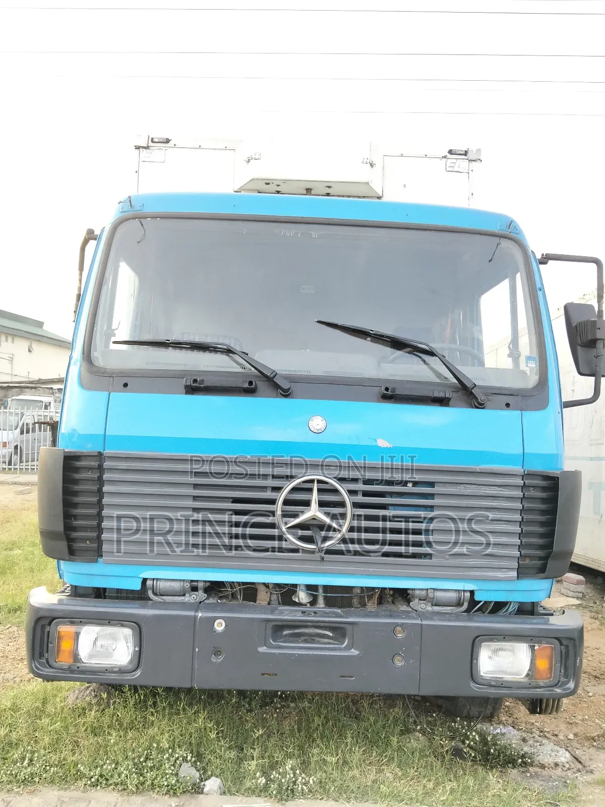 Mercedes Benz 1722