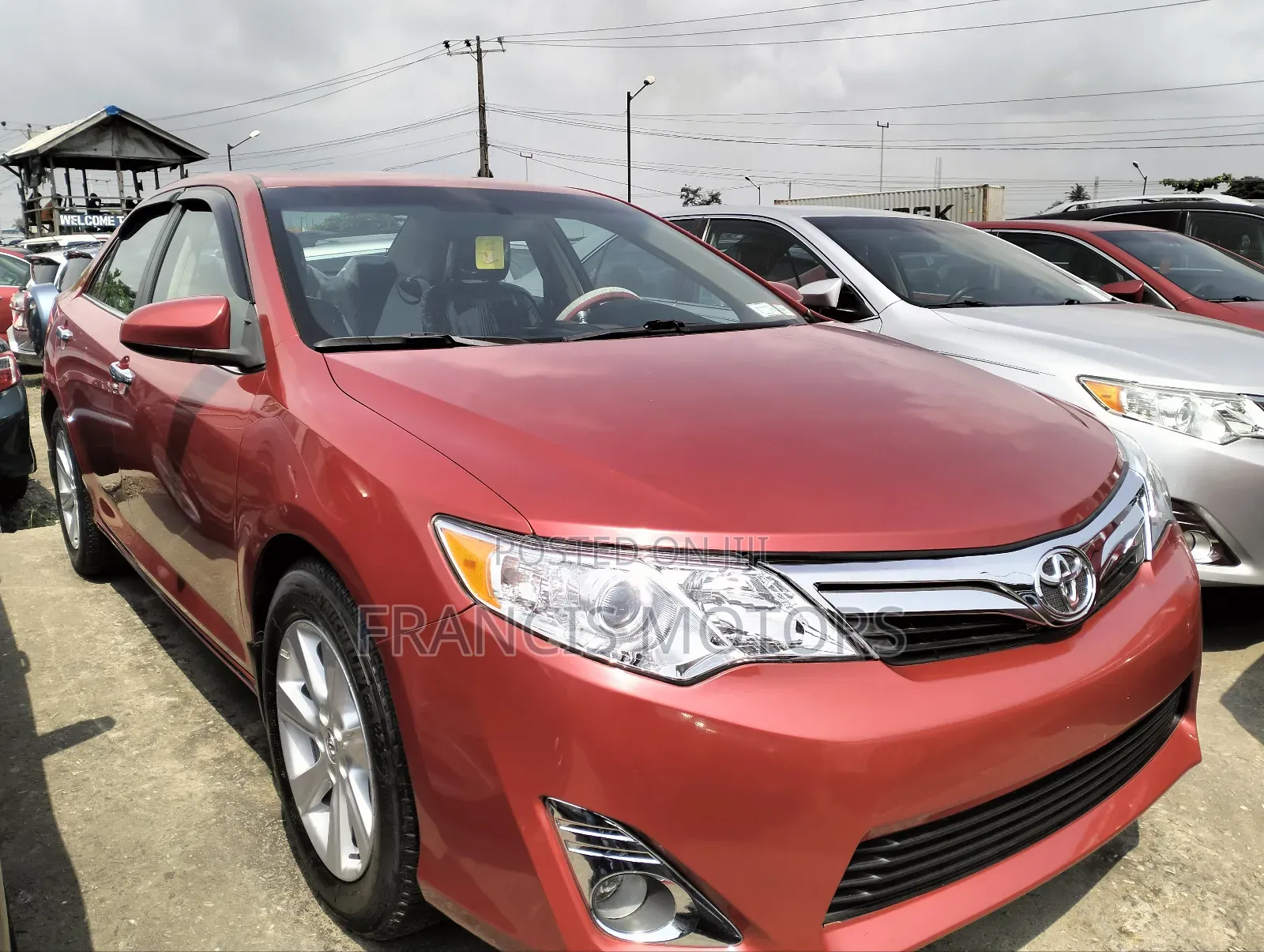 Toyota Camry LE 4dr Sedan (2.5L 4cyl 6A) 2013 Burgundy