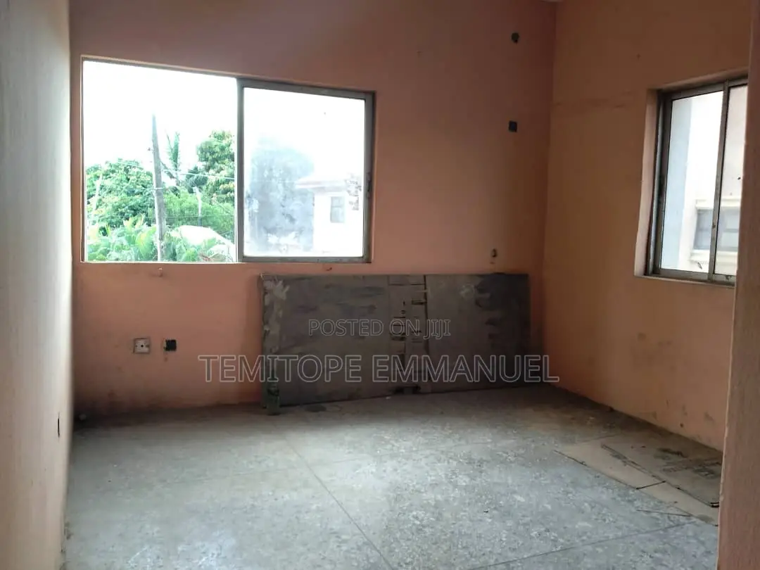 Furnished 18bdrm Apartment in Ajao Estate, Airport for rent
