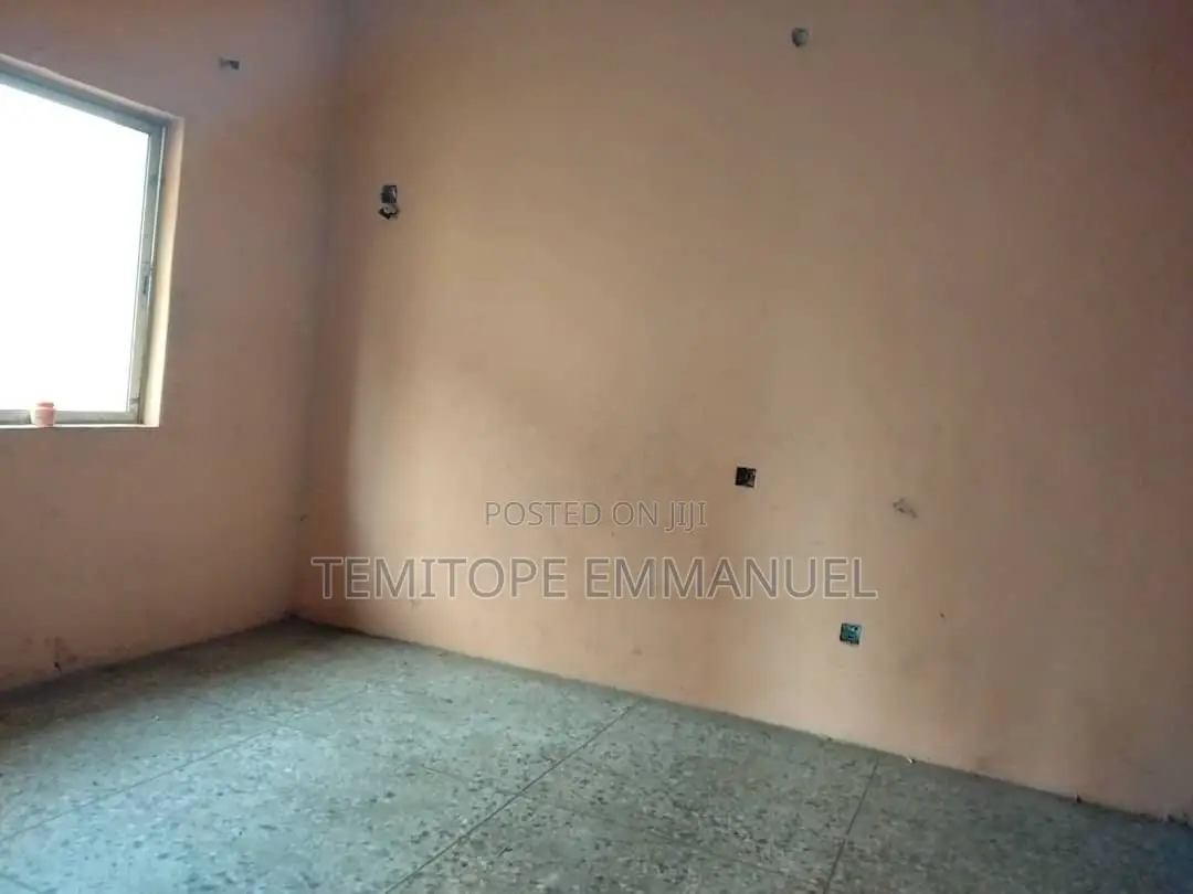 Furnished 18bdrm Apartment in Ajao Estate, Airport for rent