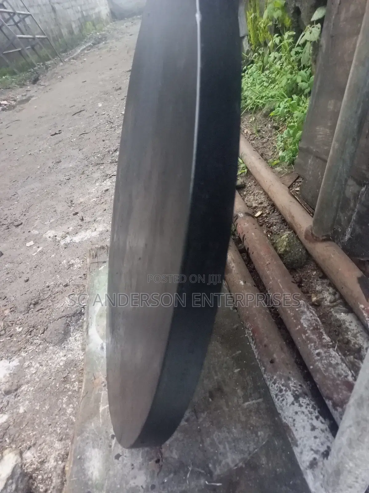 24" X 150# Spectacle Blind Carbon Steel (Available in All Sizes)