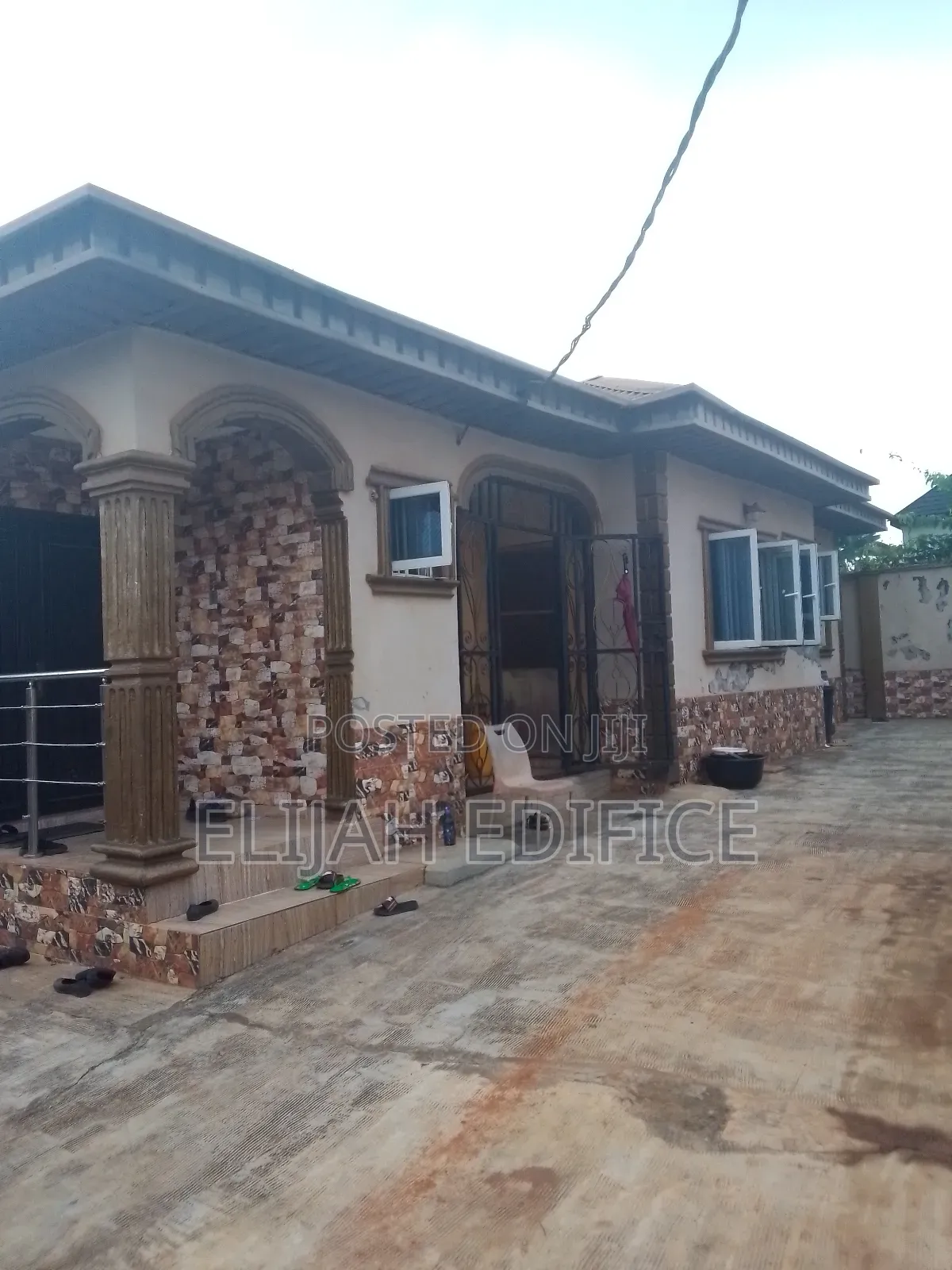 Furnished 3bdrm Bungalow in Eleshin, Ijede / Ikorodu for sale