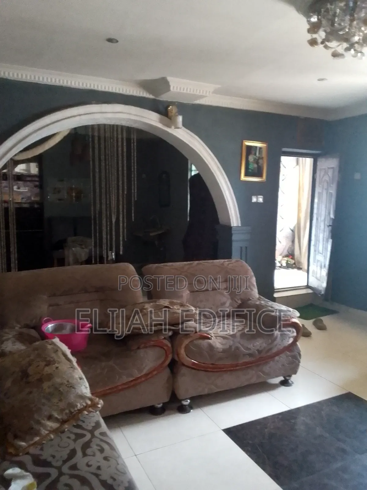 Furnished 5bdrm Bungalow in Omitoro, Ijede / Ikorodu for sale