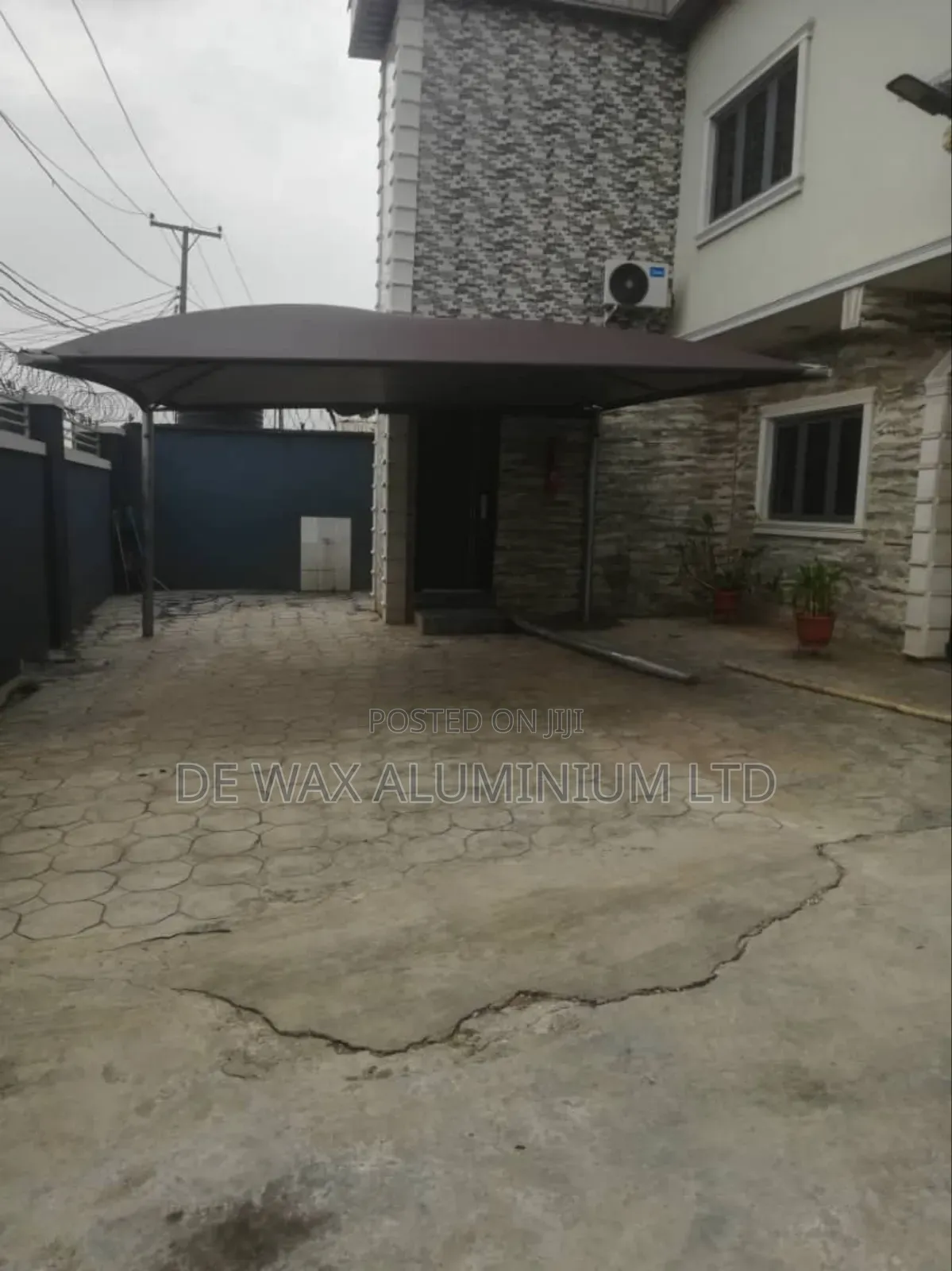 Reel Carport