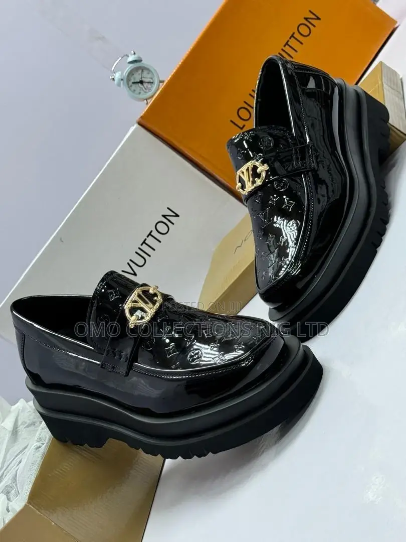 Luxury Louis Vuitton Patent Men’S Shoe – Fully Boxed