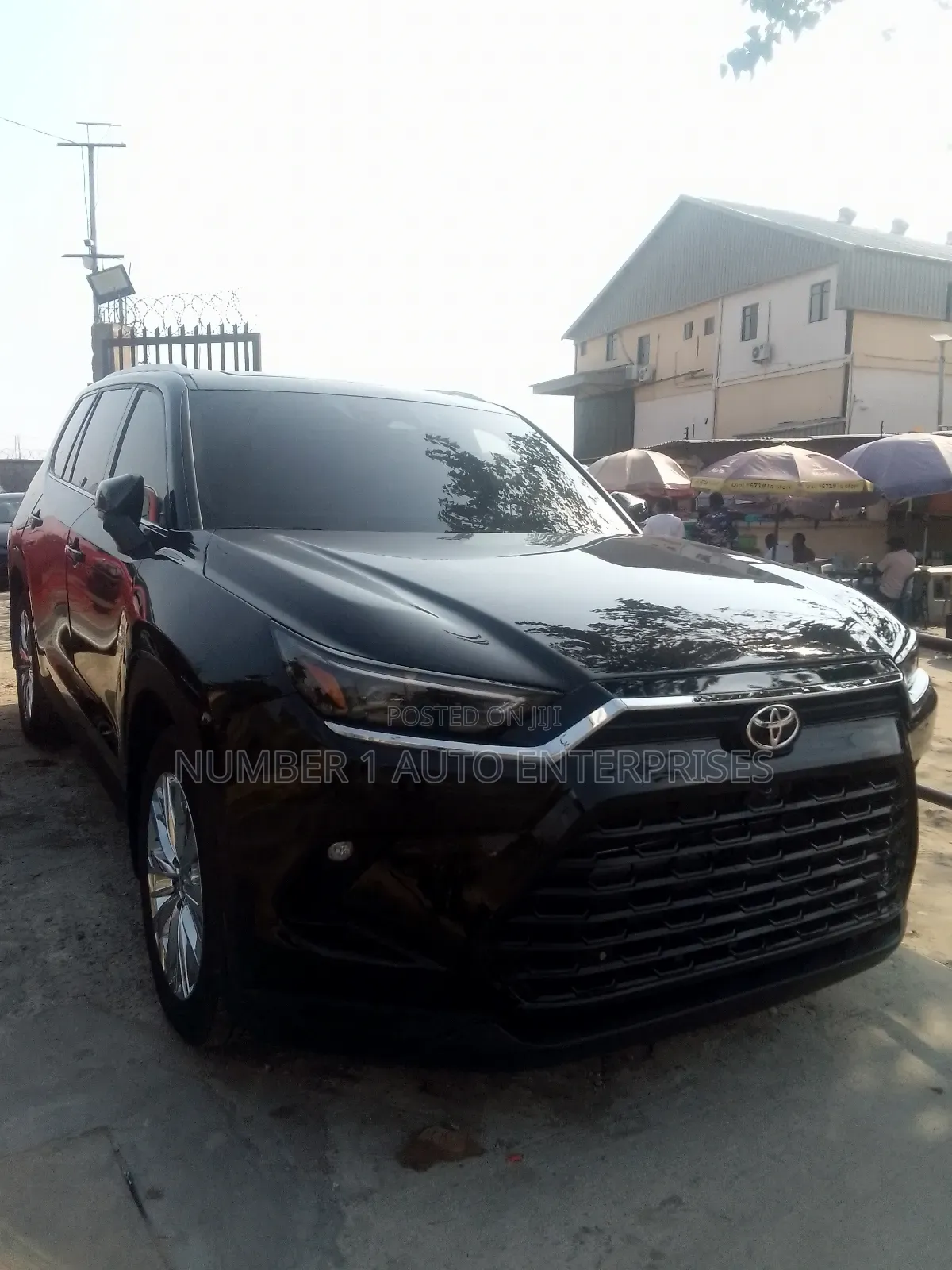 Toyota Highlander Platinum AWD 2024 Black