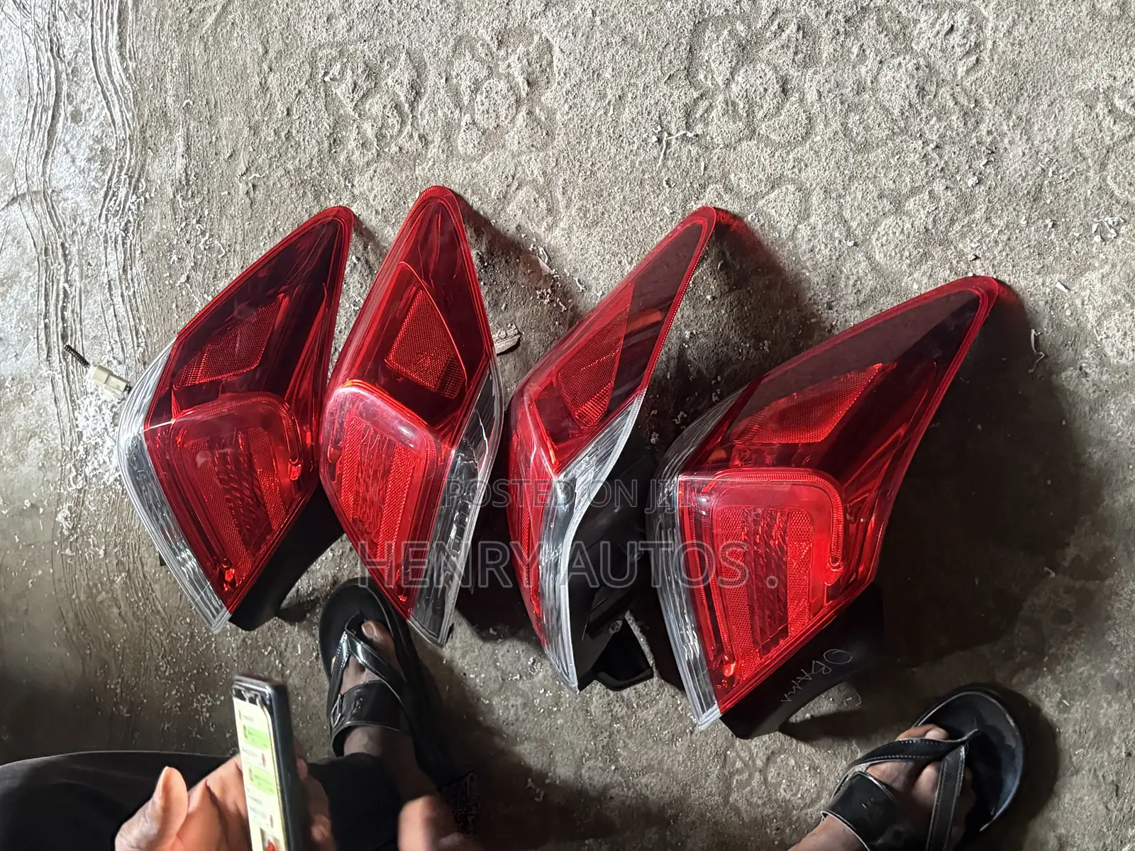 Set Taillights for Available 2012