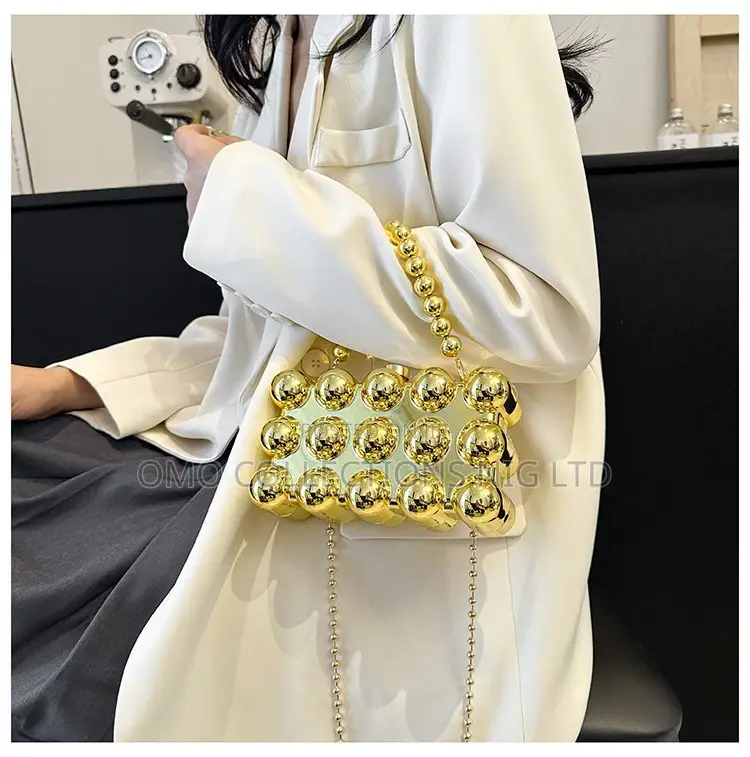 Luxury Metallic Gold/Silver Handbag With Handle– Premium Quality