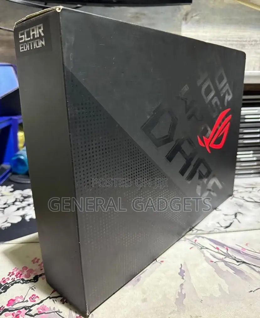 Laptop Asus ROG Strix SCAR 15 16GB AMD Ryzen 7 SSD 1T