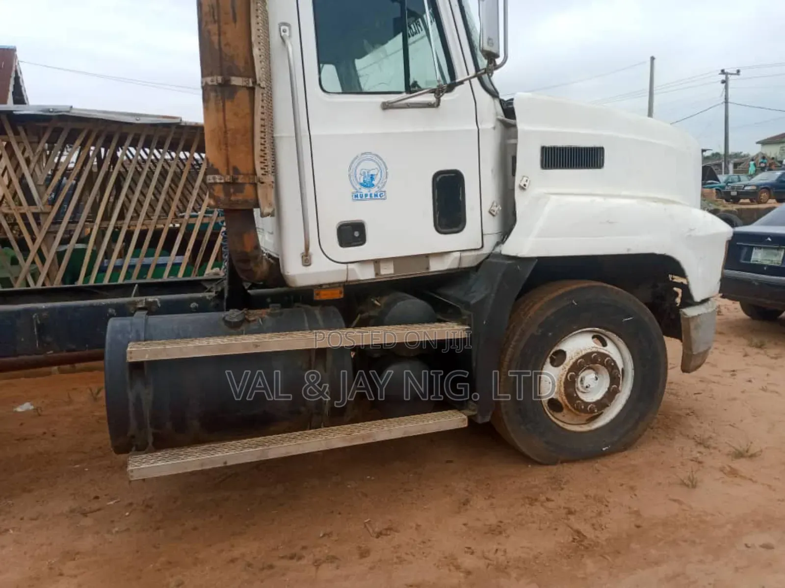 Mack Truck Head - Single Axle - Rutor Engine