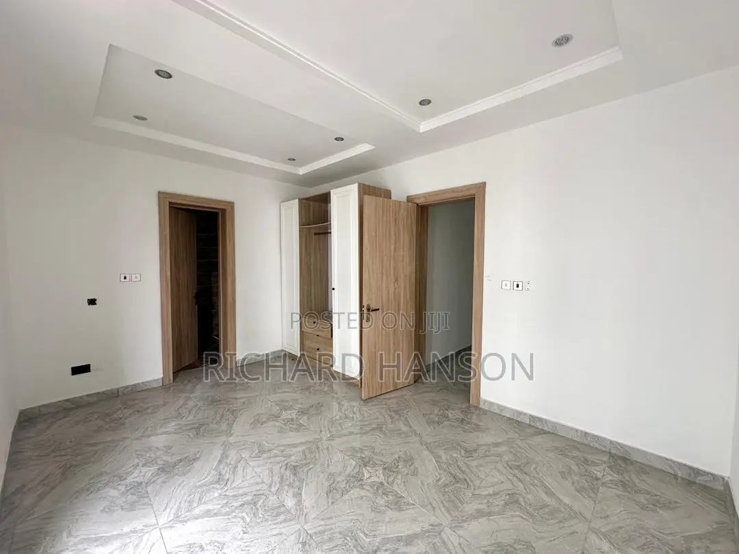 4bdrm Duplex in Old Ikoyi for sale