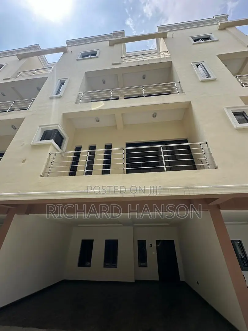 4bdrm Duplex in Old Ikoyi for sale