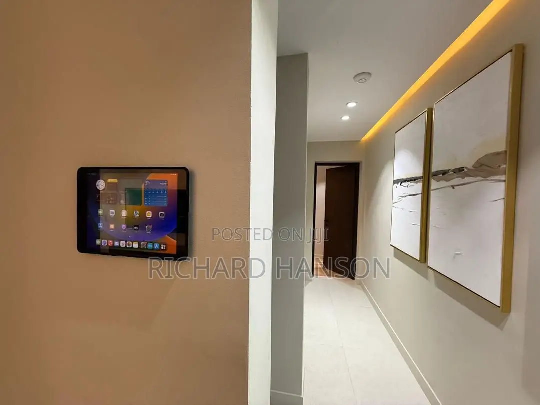 Furnished 2bdrm Apartment in Lekki Phase 1 for sale