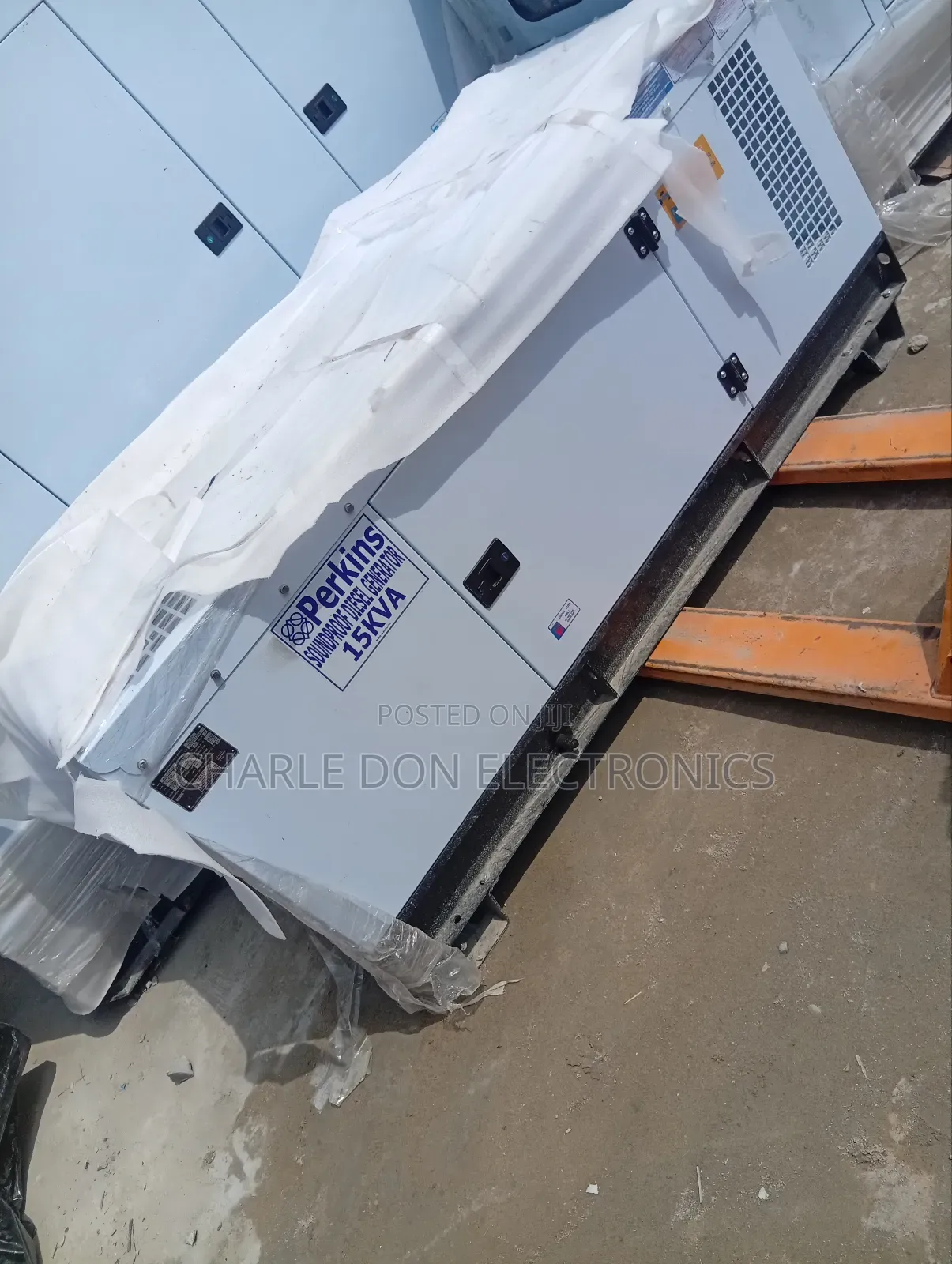 Original Perkins 15kva Soundproof Generator