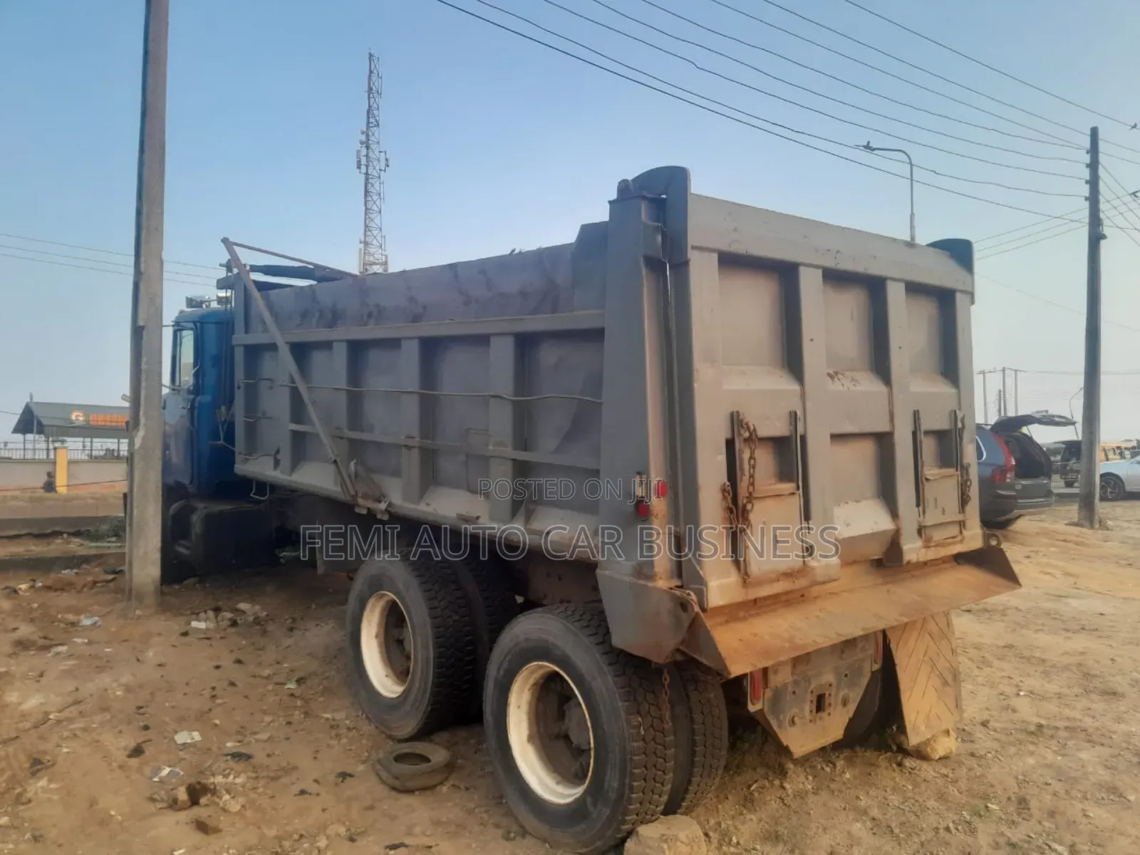 Mack Tipper